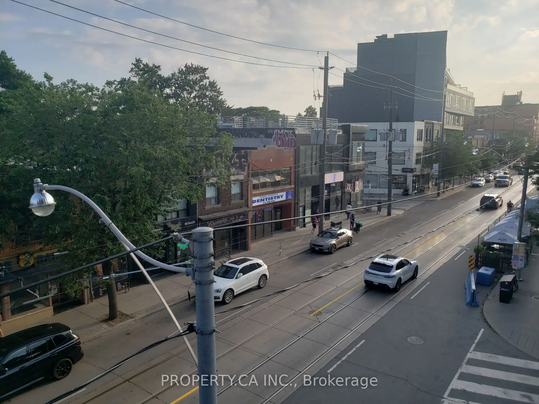 1200 Dundas Street W, #308