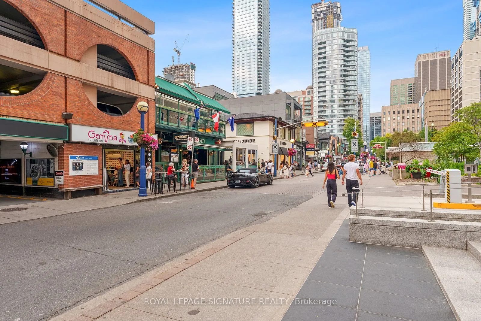 155 Yorkville Avenue, #2706