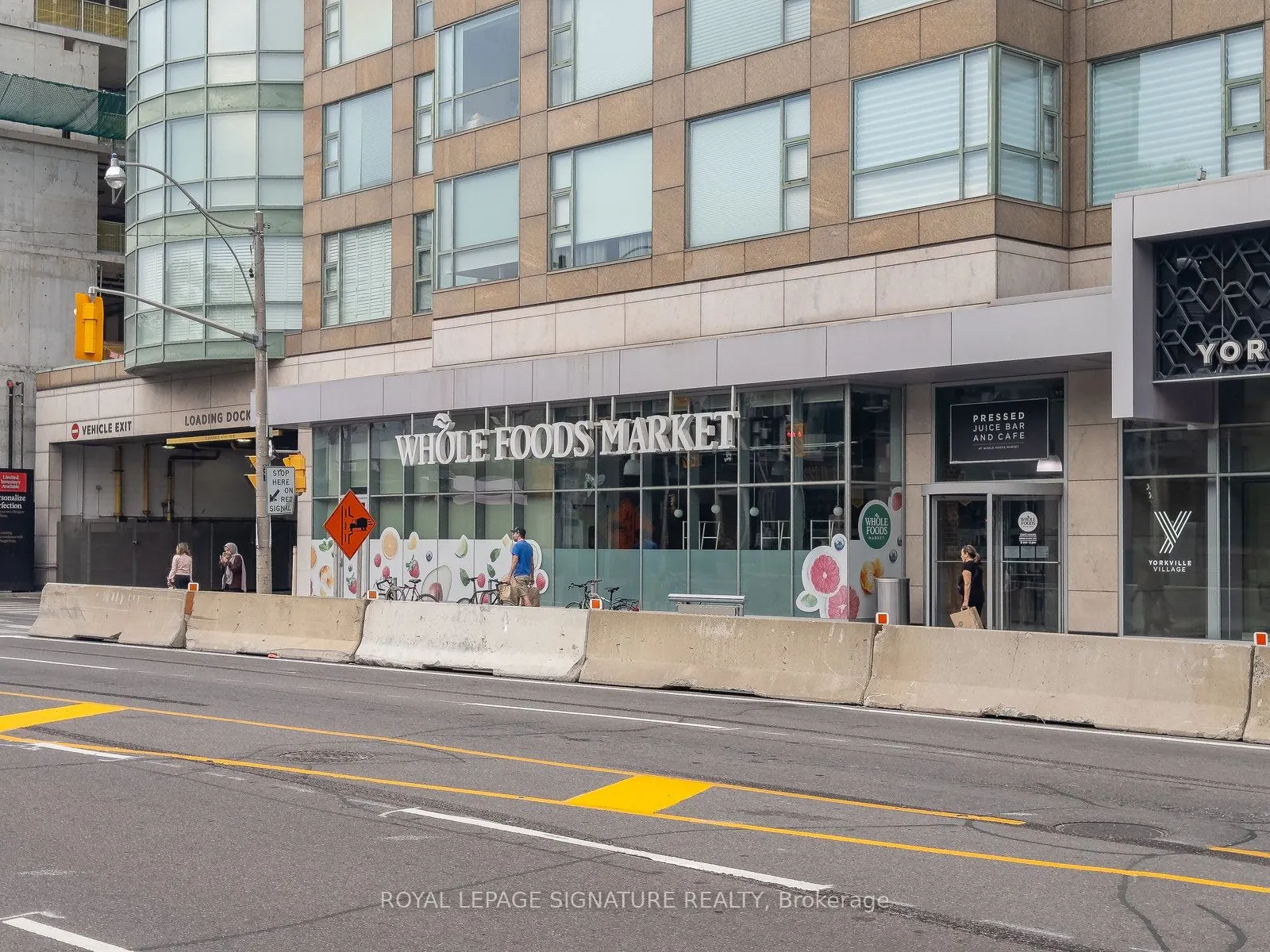 155 Yorkville Avenue, #2706
