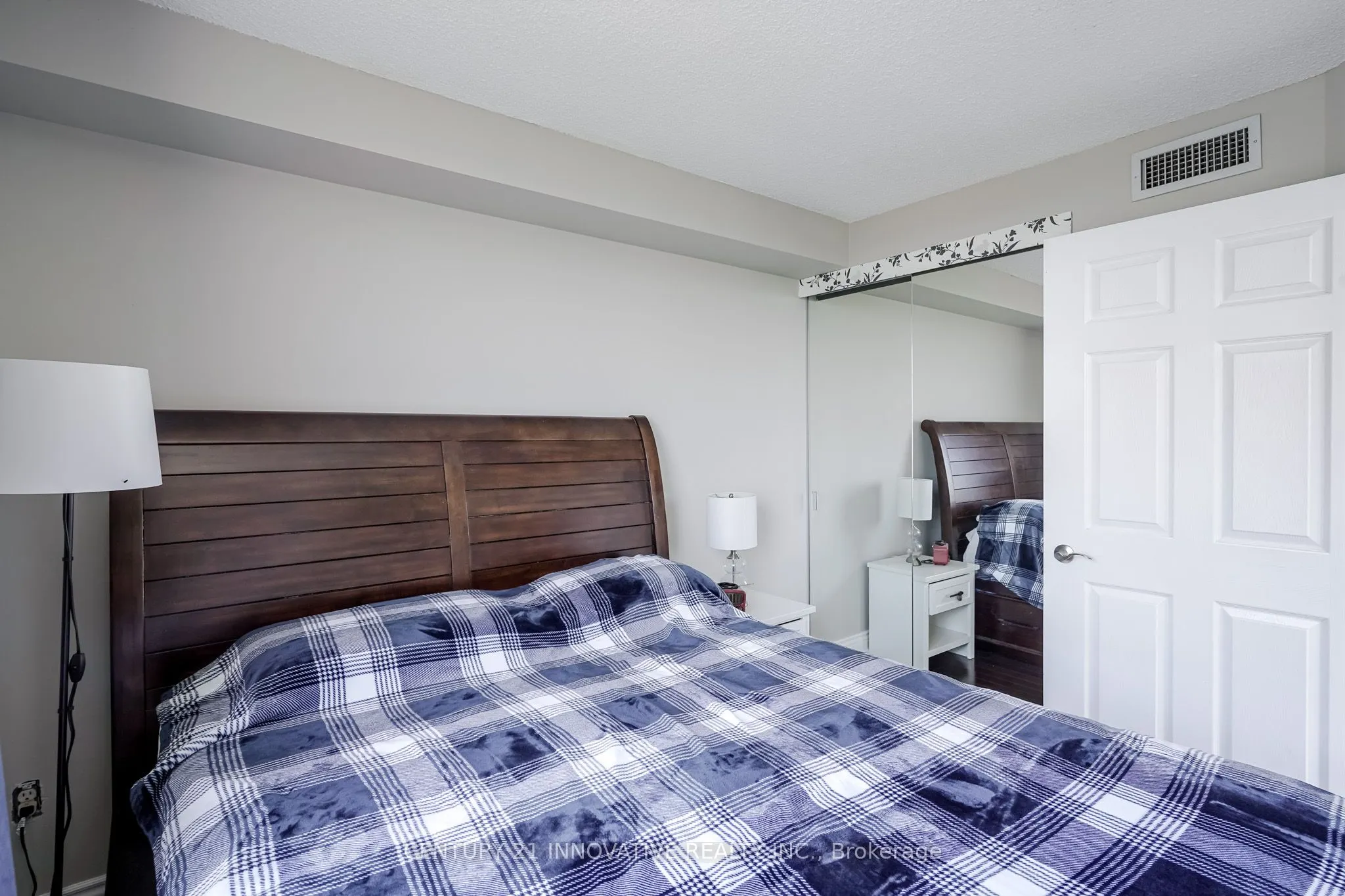 7 Concorde Place, #3404