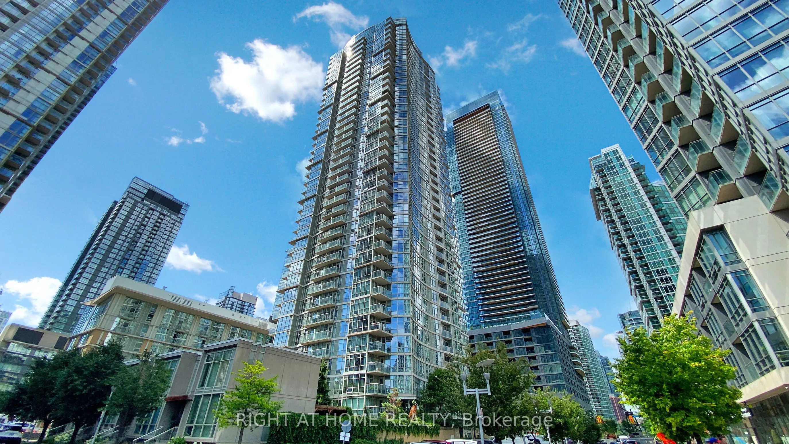 10 Navy Wharf Court, #3606