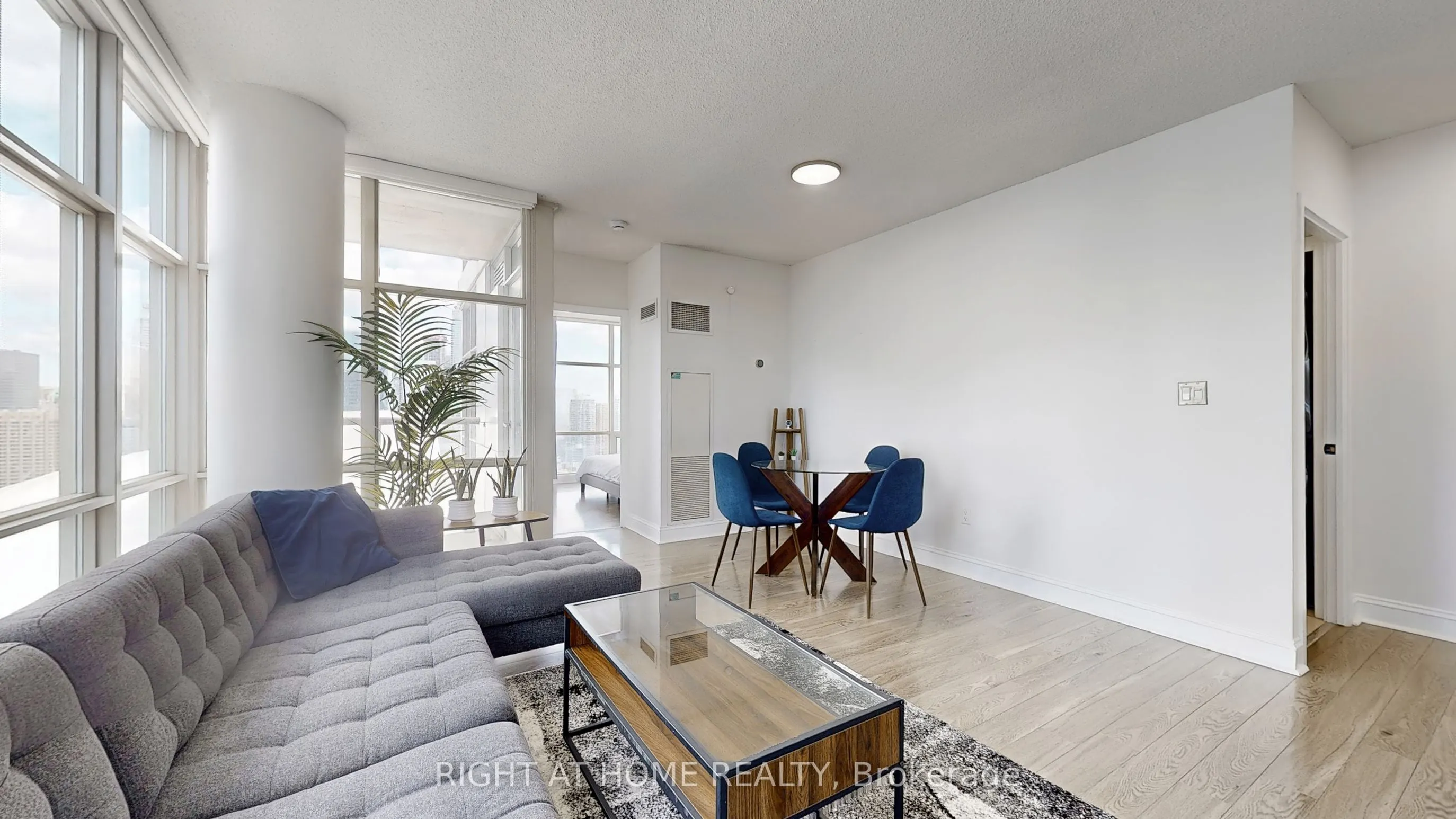 10 Navy Wharf Court, #3606
