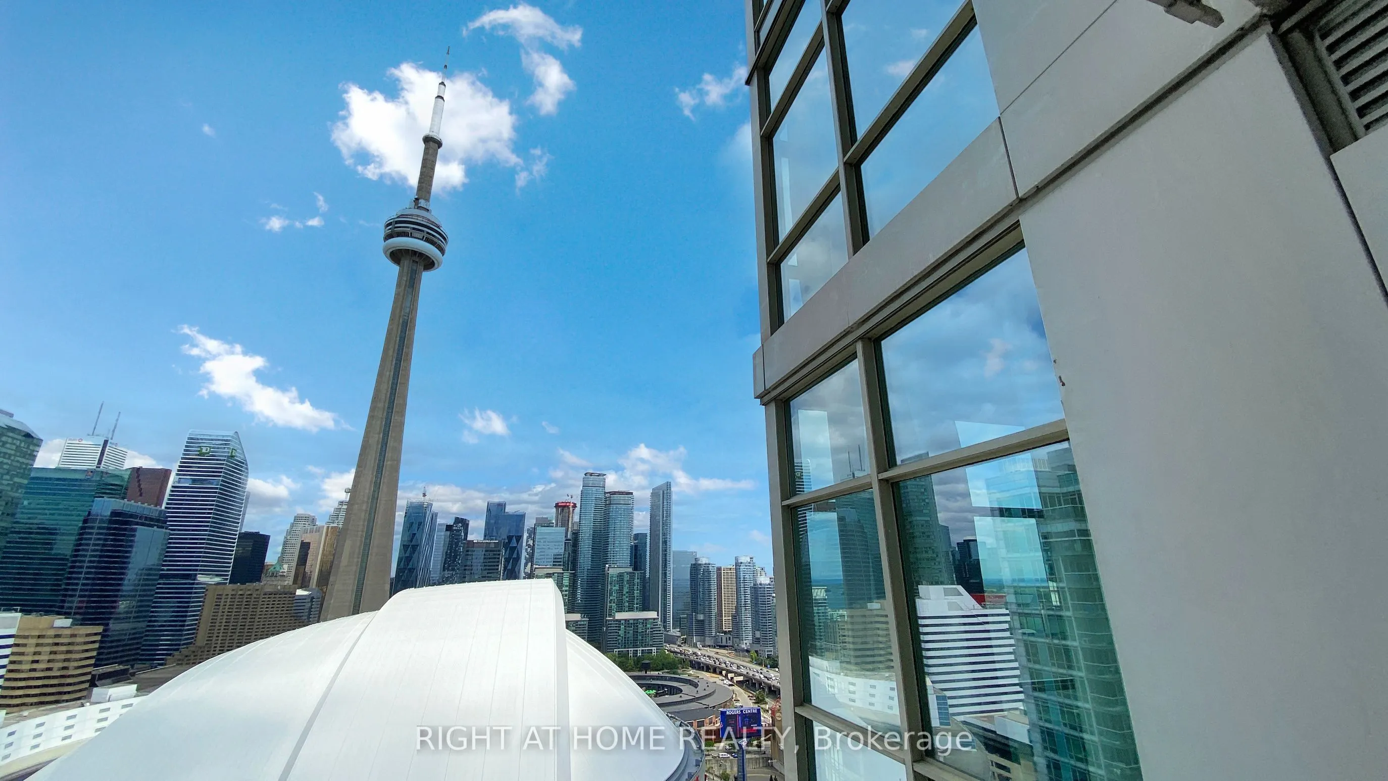 10 Navy Wharf Court, #3606