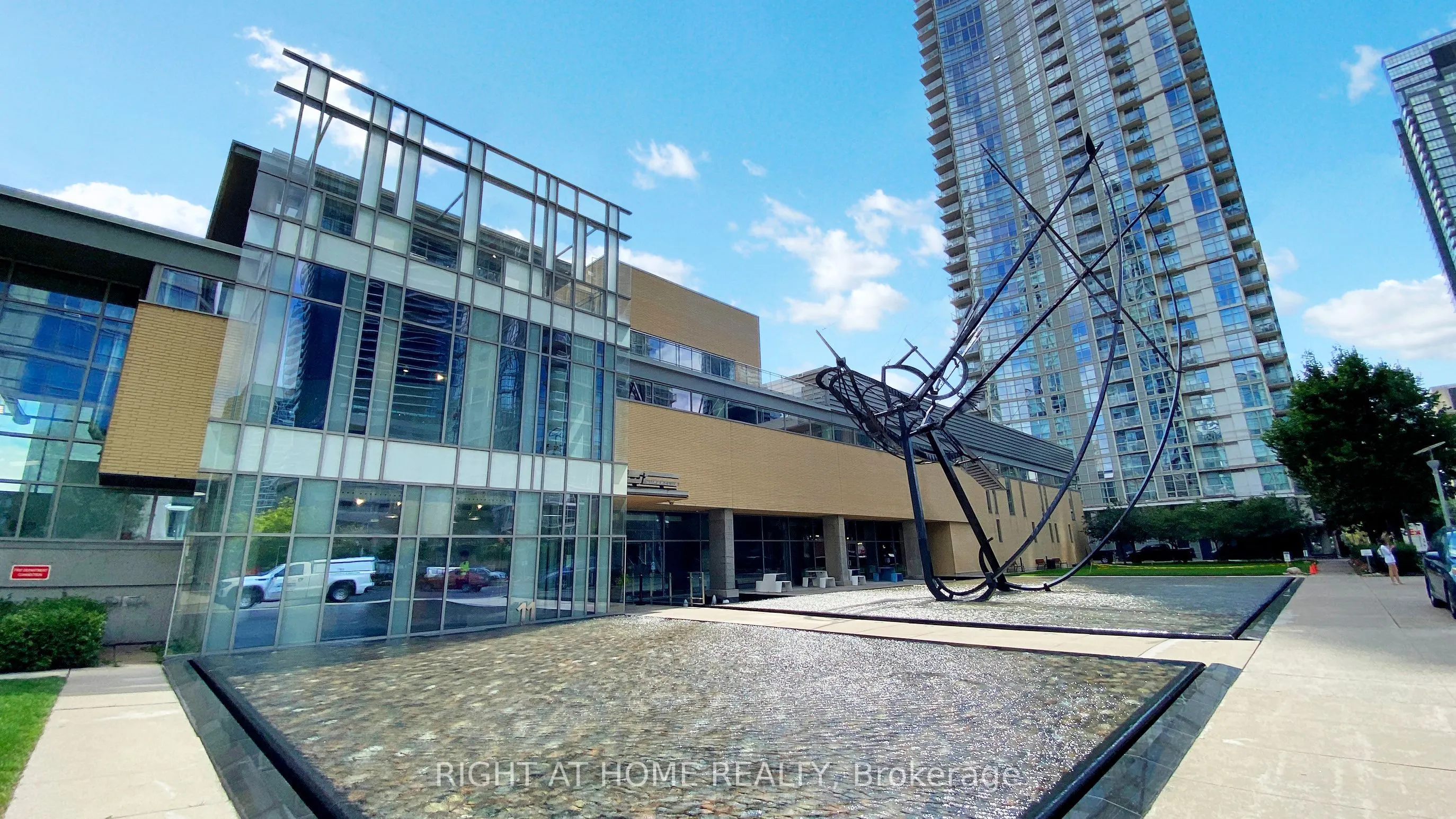 10 Navy Wharf Court, #3606