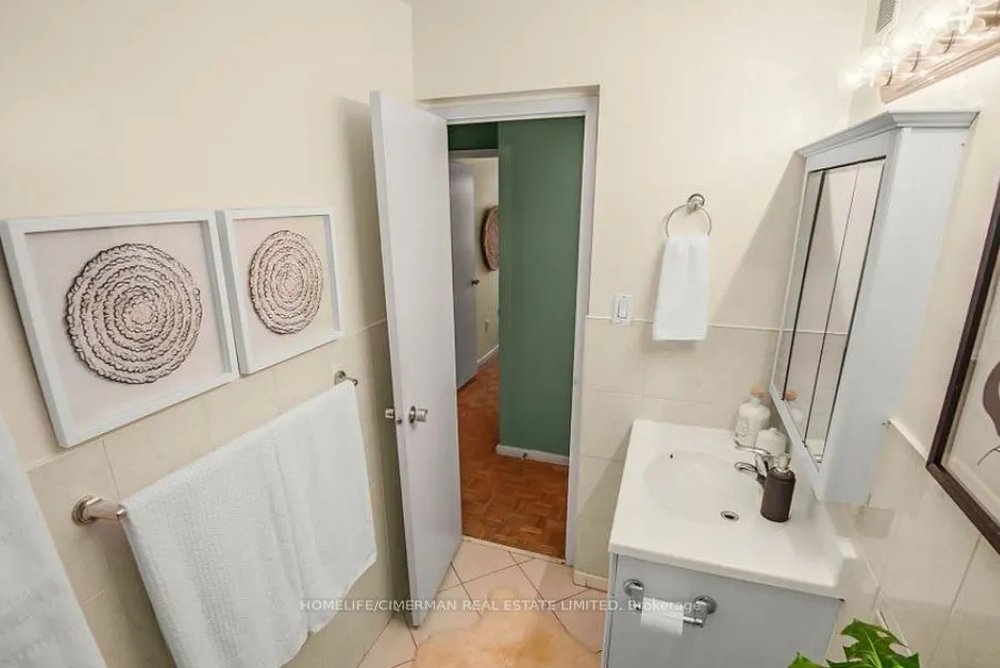 715 Don Mills Road, #1702