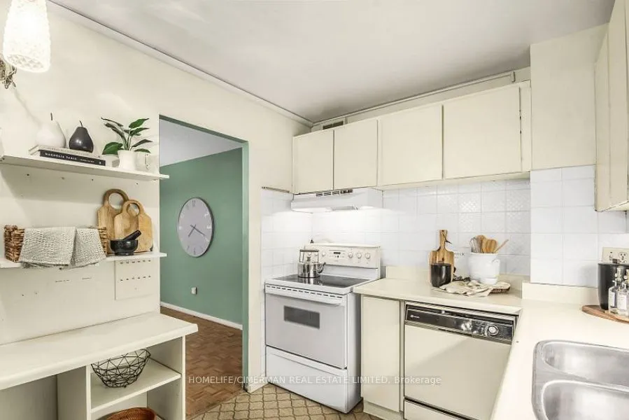 715 Don Mills Road, #1702