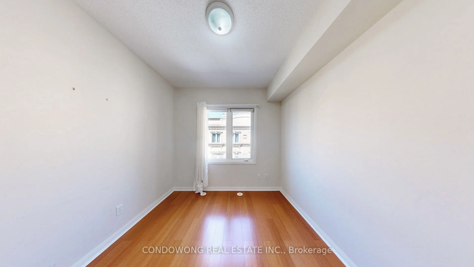 78 Carr Street, #25