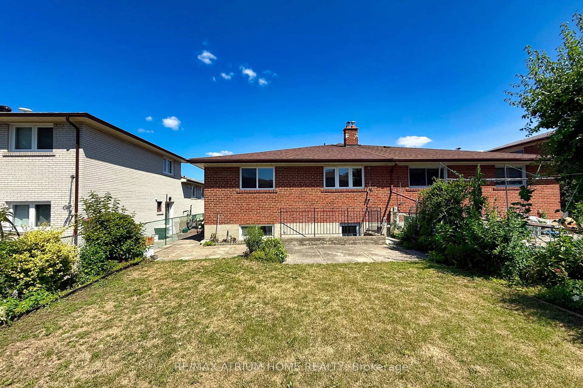 37 Warfield Drive