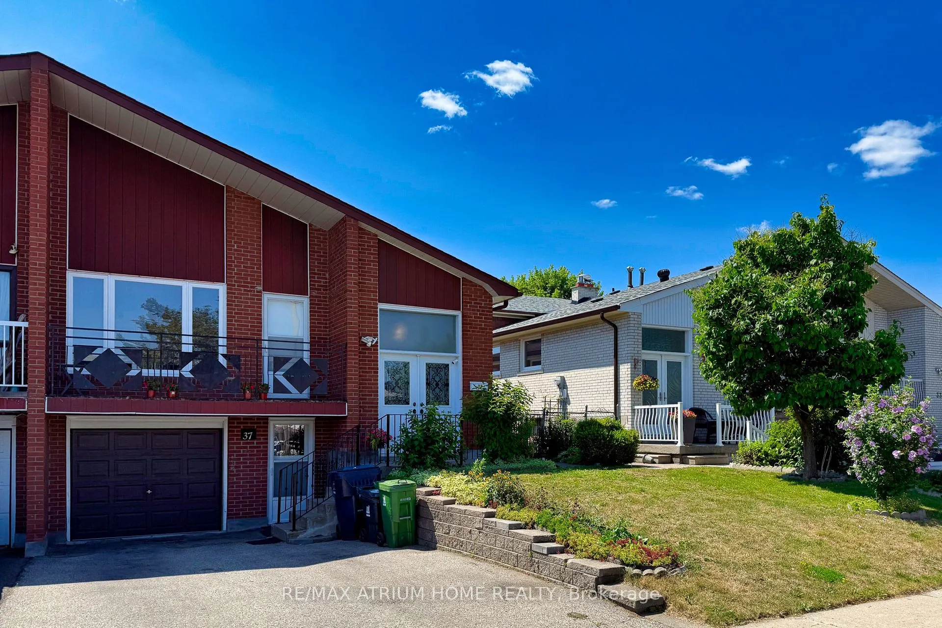 37 Warfield Drive