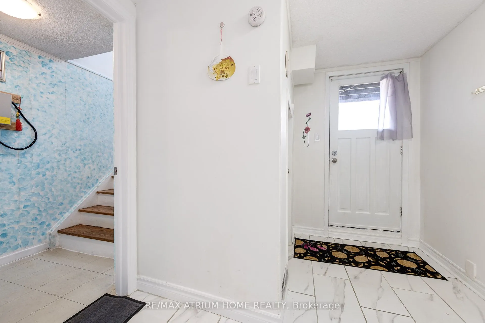 37 Warfield Drive