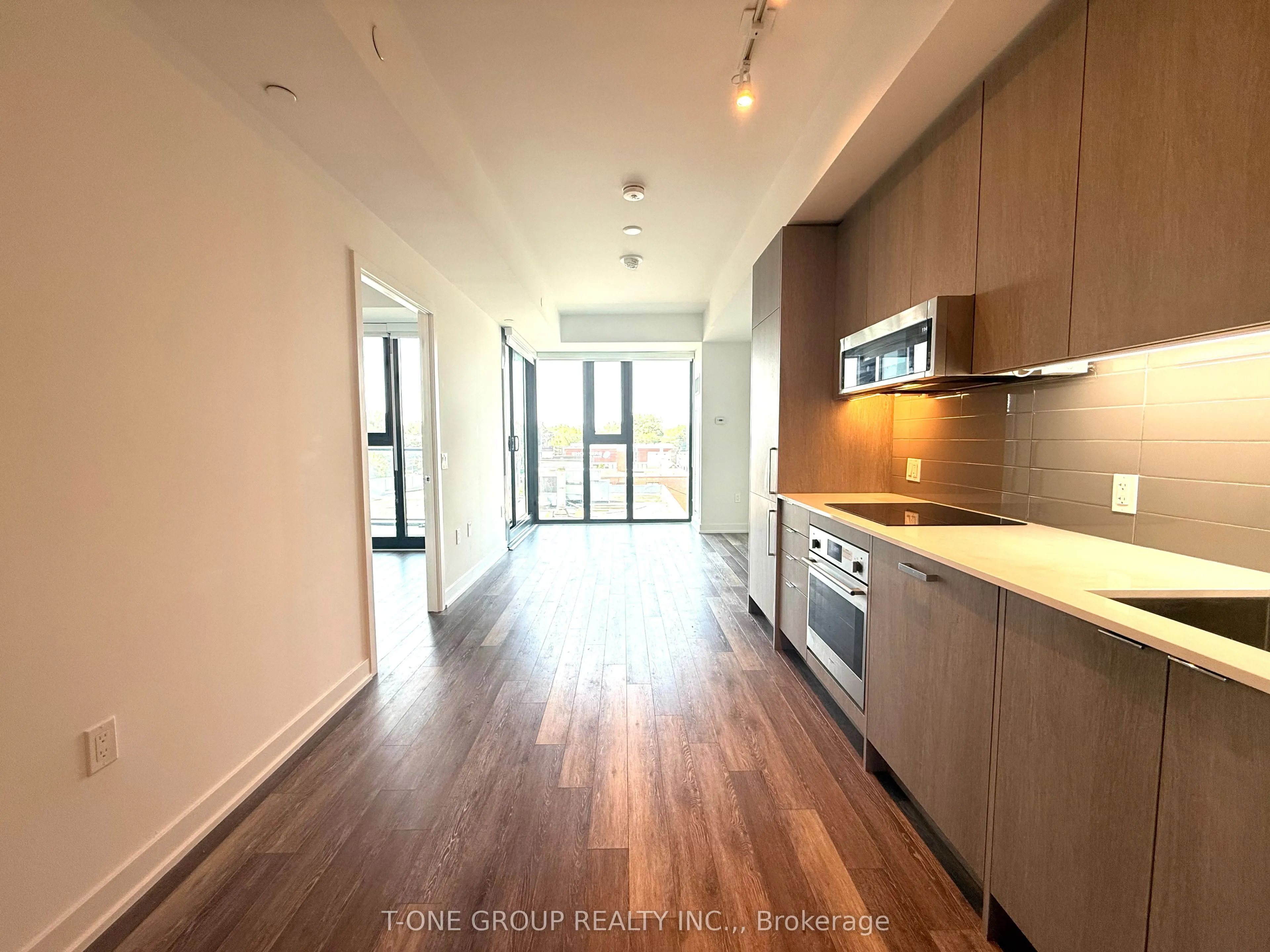 250 Lawrence Avenue W, #521