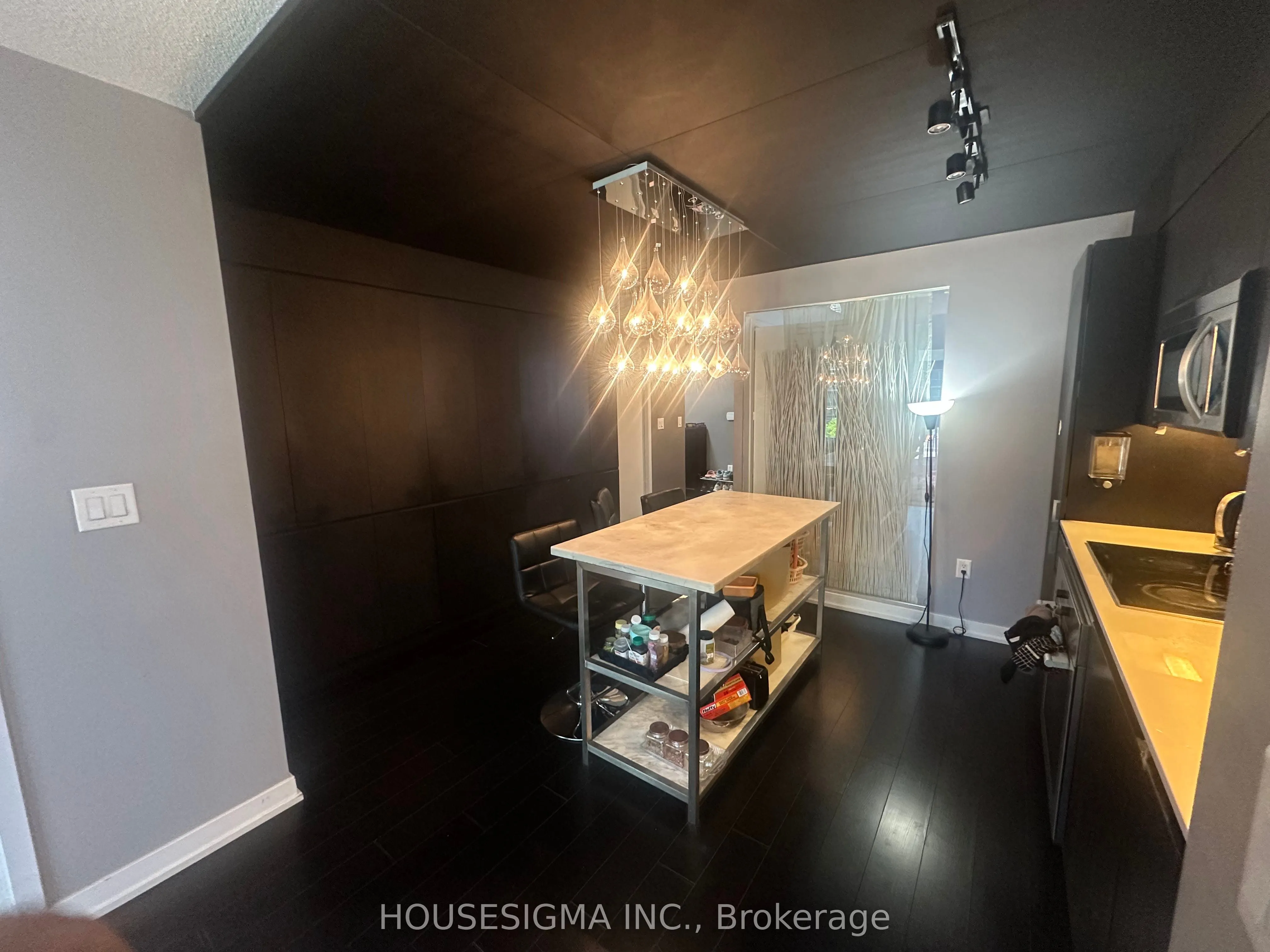 10 Capreol Court, #653