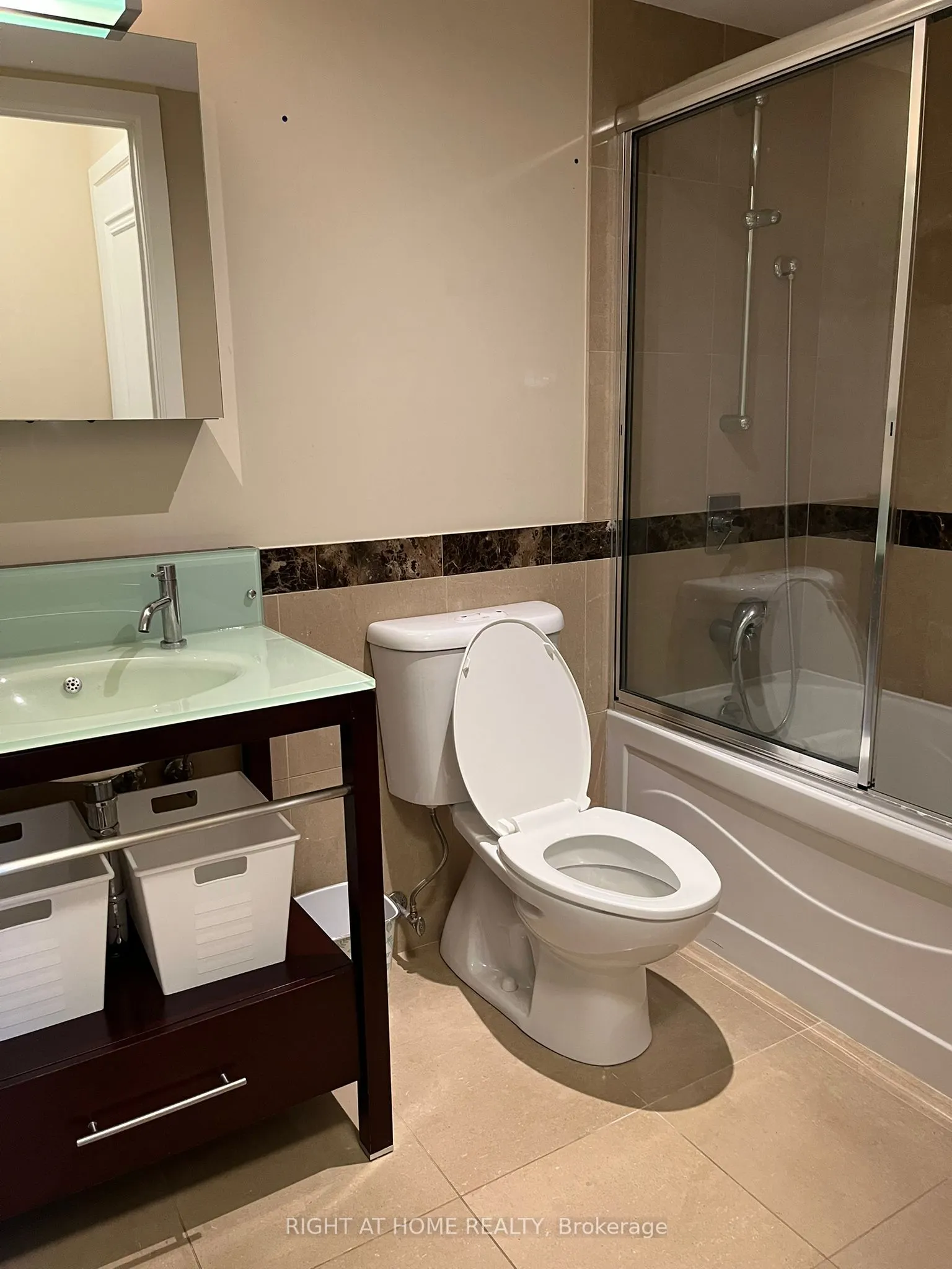 650 SHEPPARD Avenue E, #614