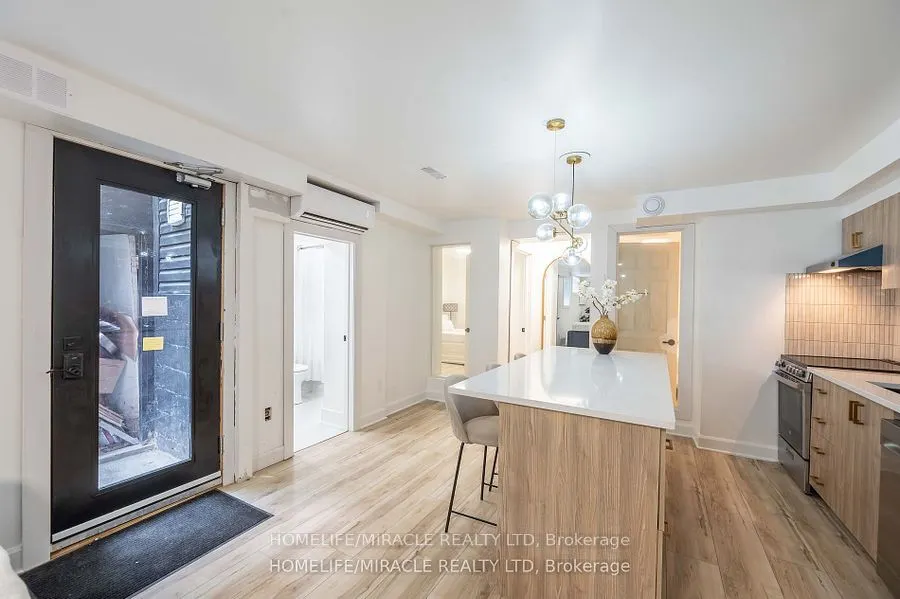 1 Givins Street