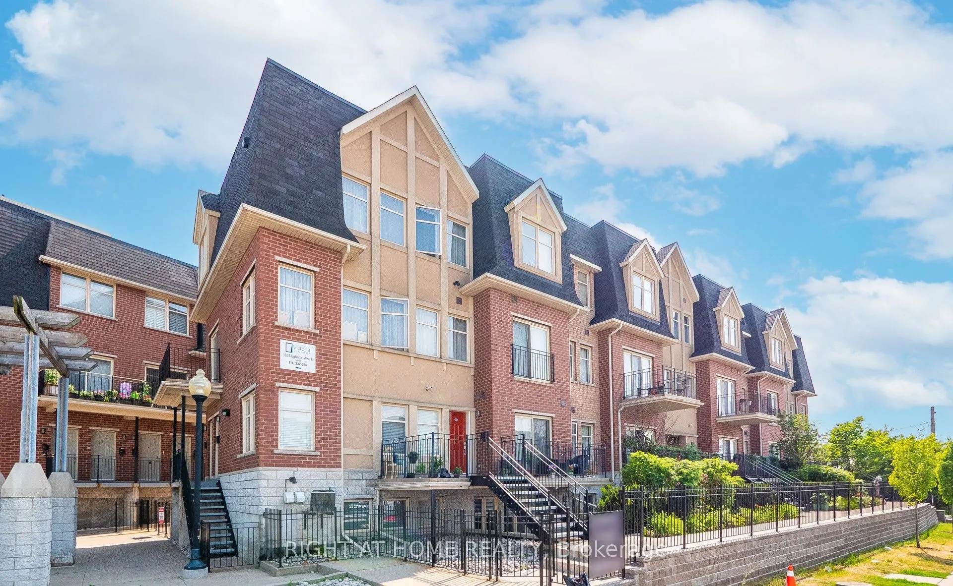 1837 Eglinton Avenue E, #113