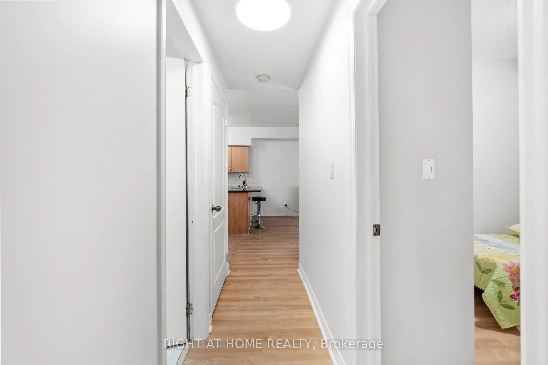 1837 Eglinton Avenue E, #113