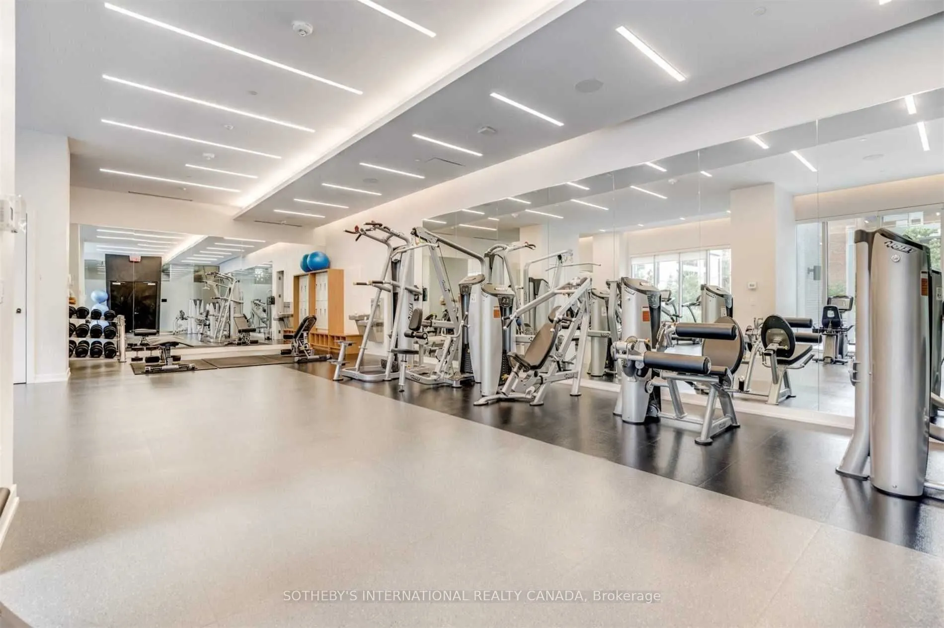 101 Erskine Avenue, #2505
