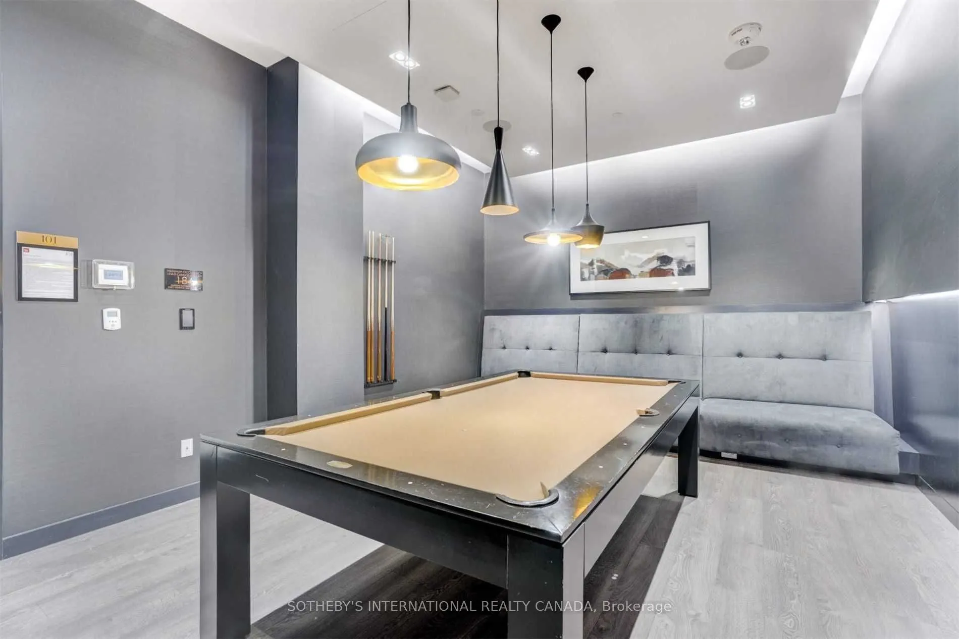 101 Erskine Avenue, #2505