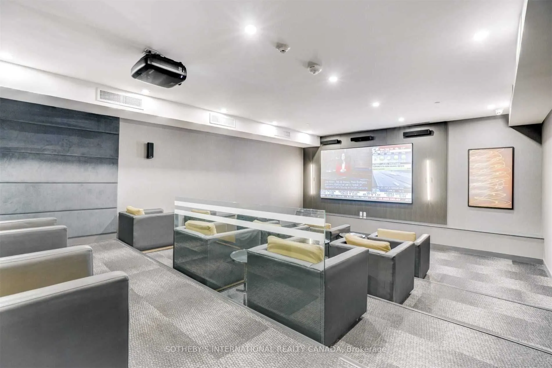 101 Erskine Avenue, #2505