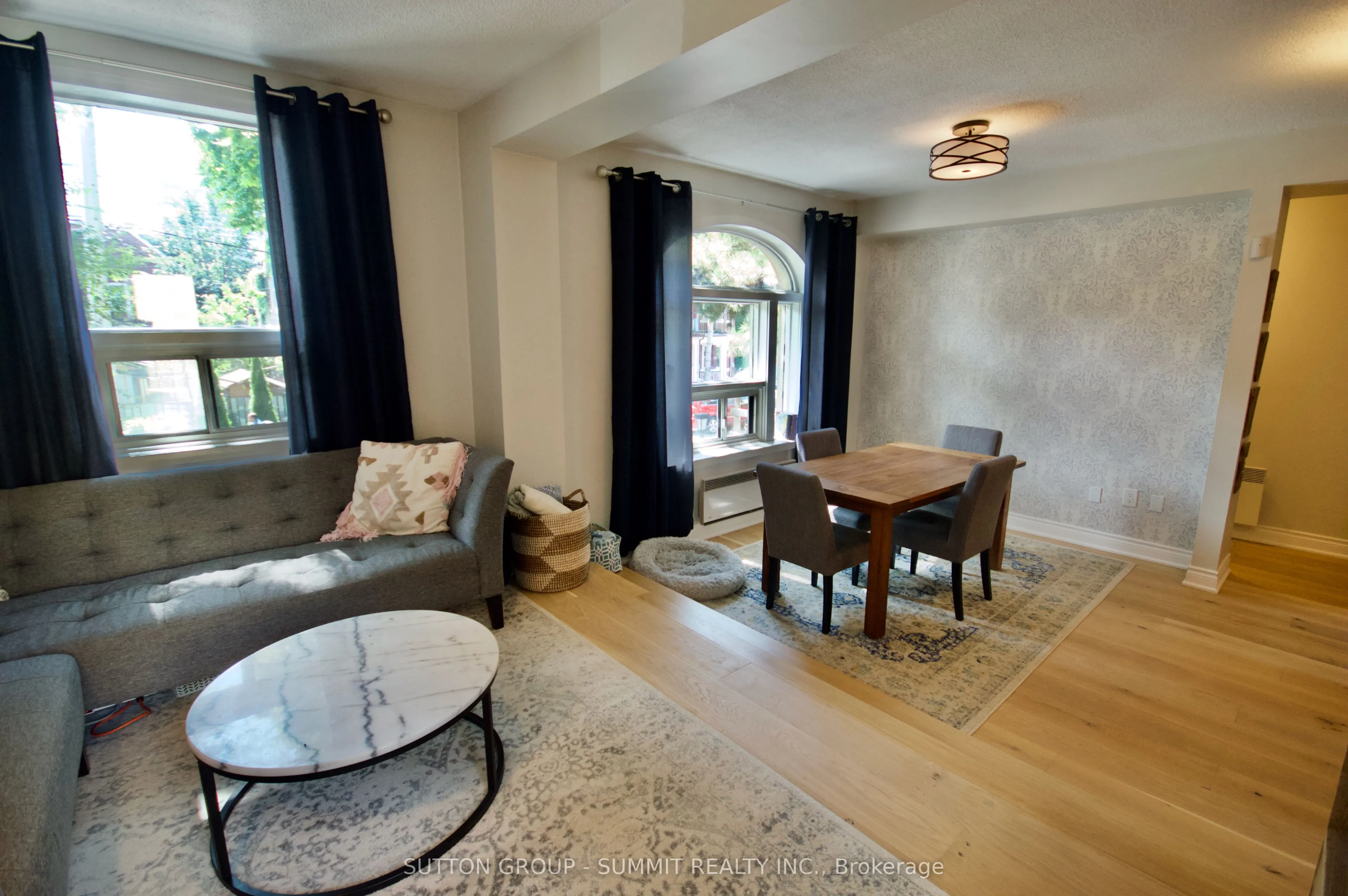 4 Grange Avenue, #4