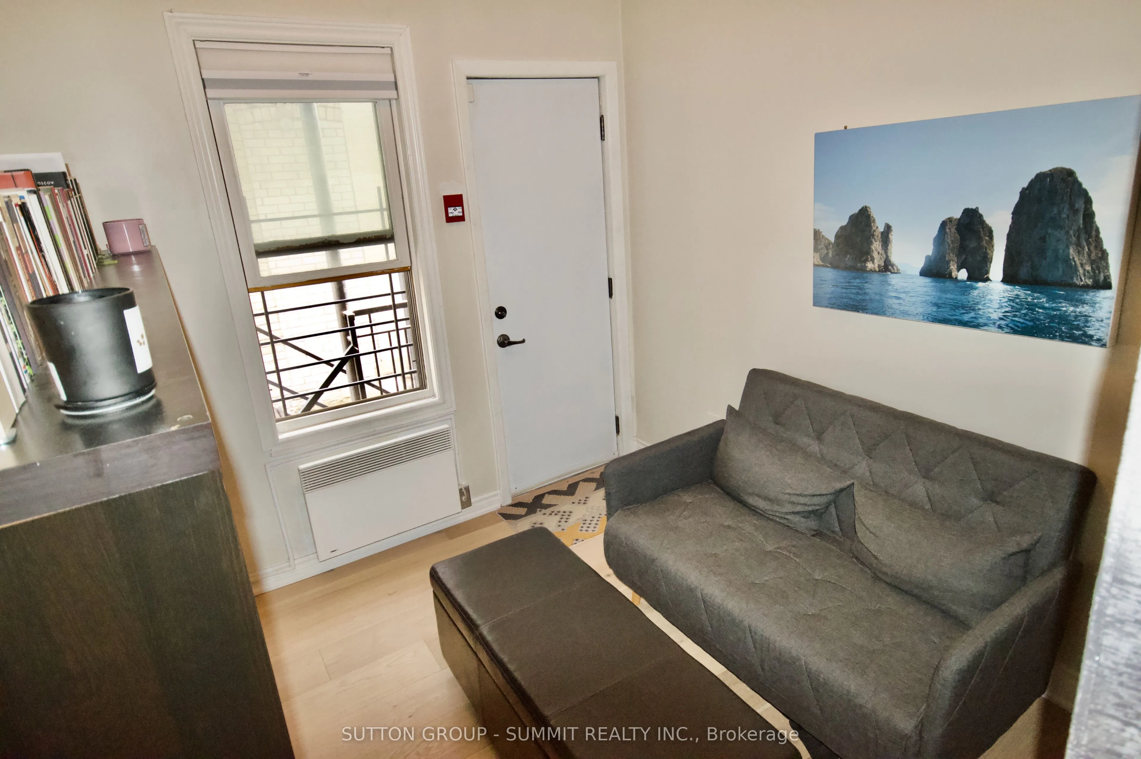 4 Grange Avenue, #4