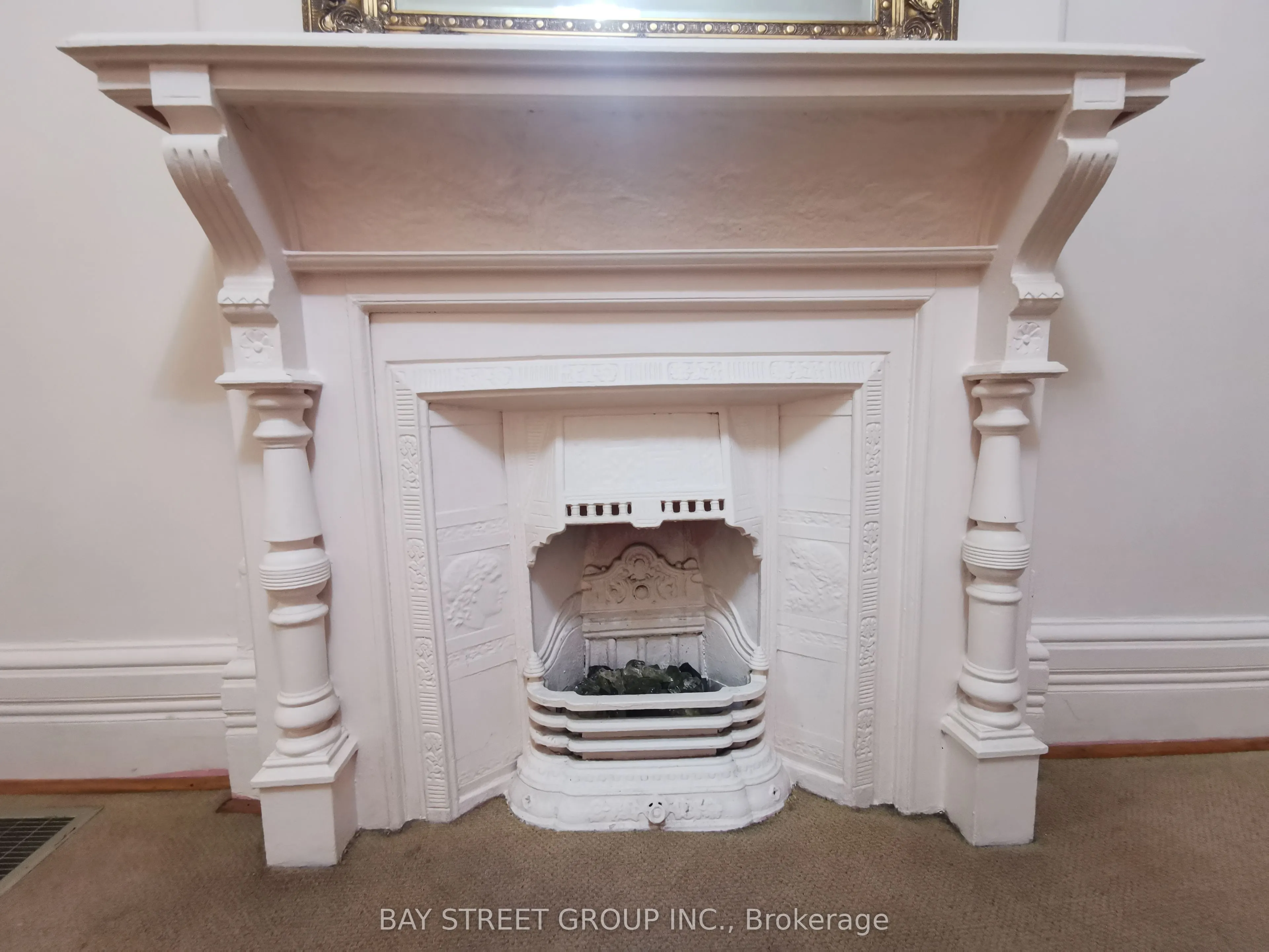 35 Borden Street