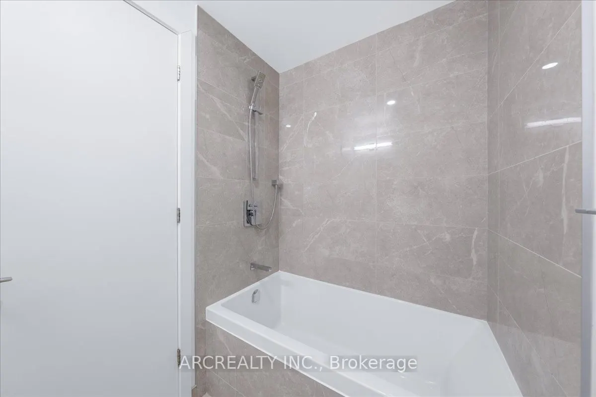 55 Ontario Street, #1902