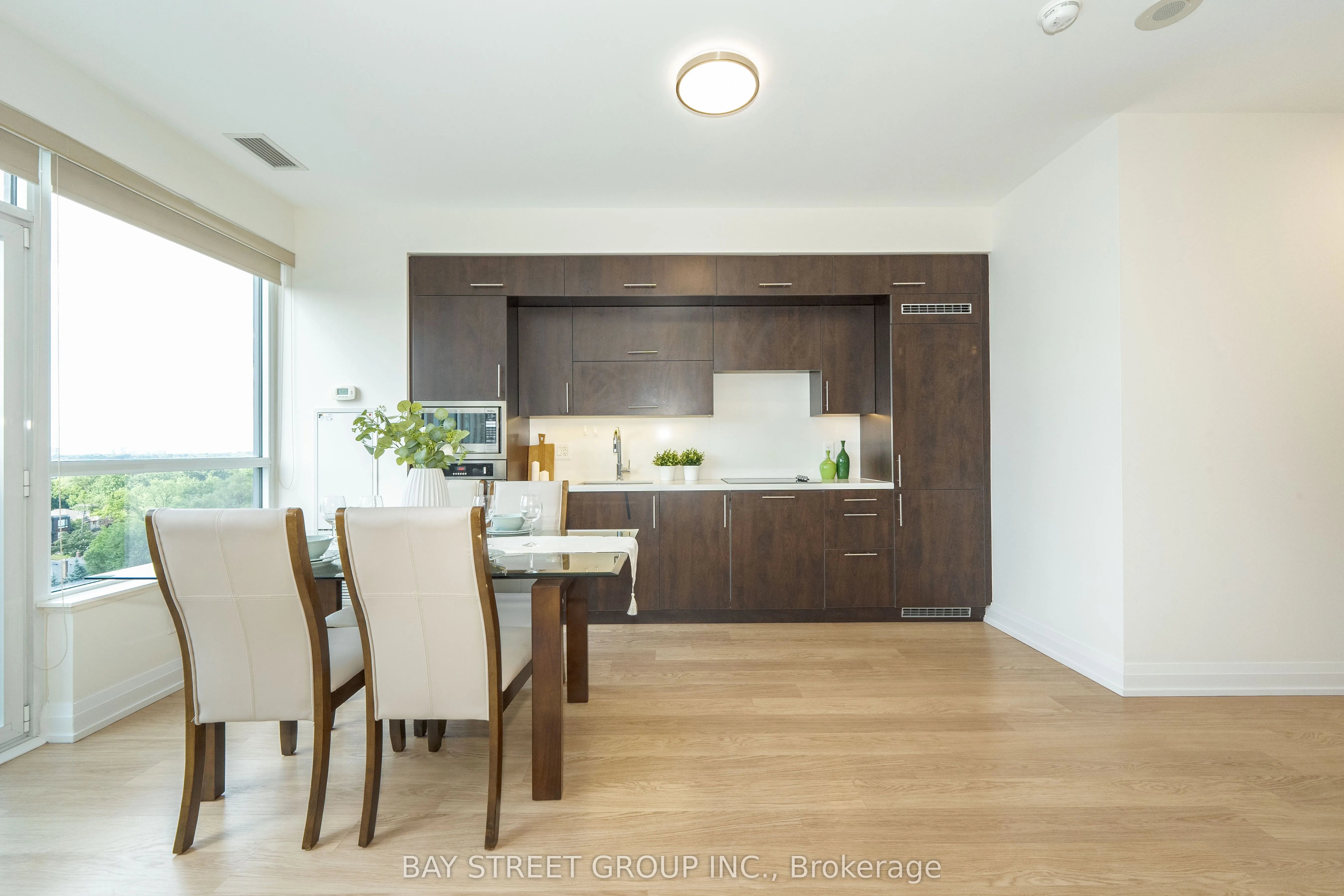 2 Anndale Drive, #909
