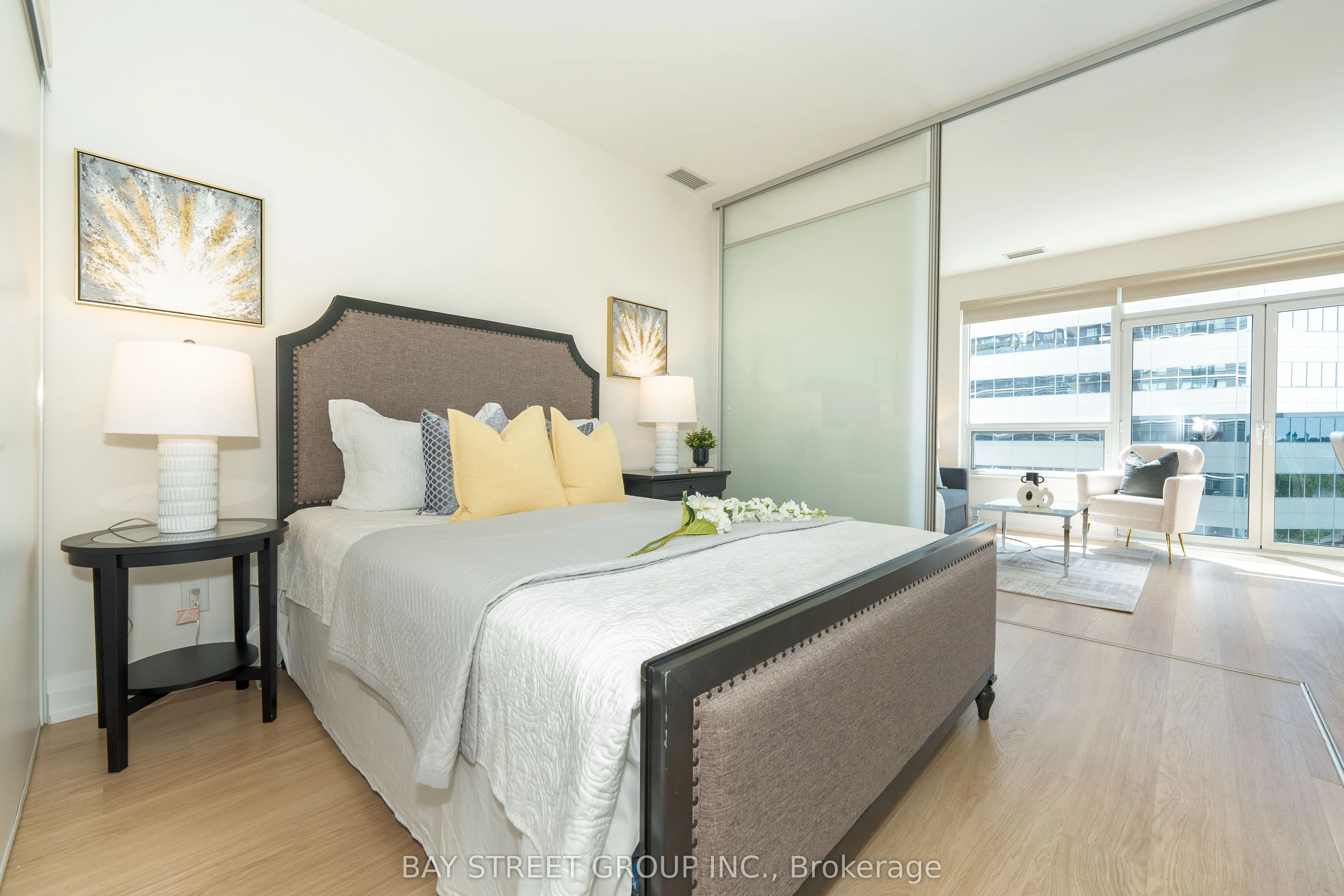 2 Anndale Drive, #909