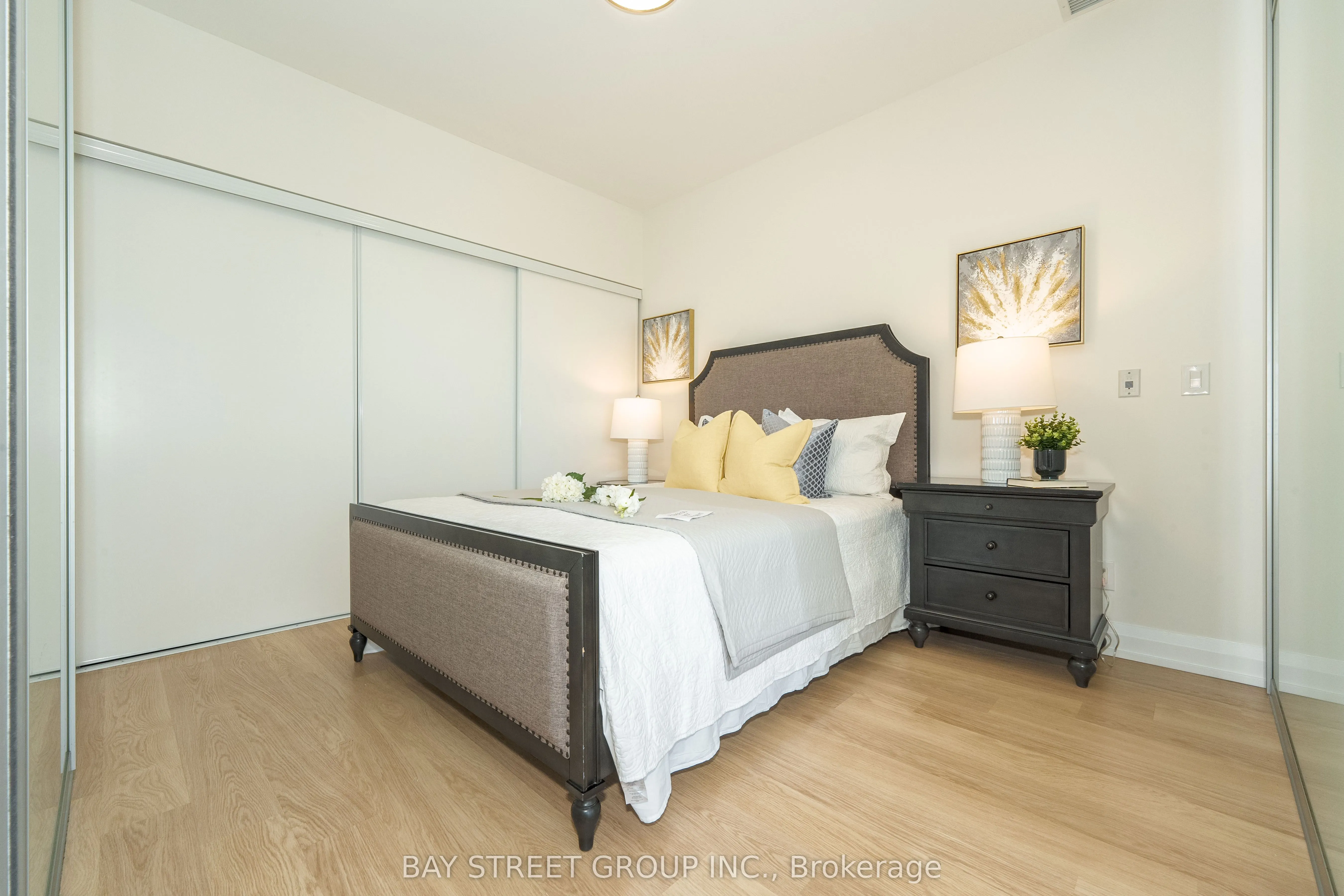 2 Anndale Drive, #909