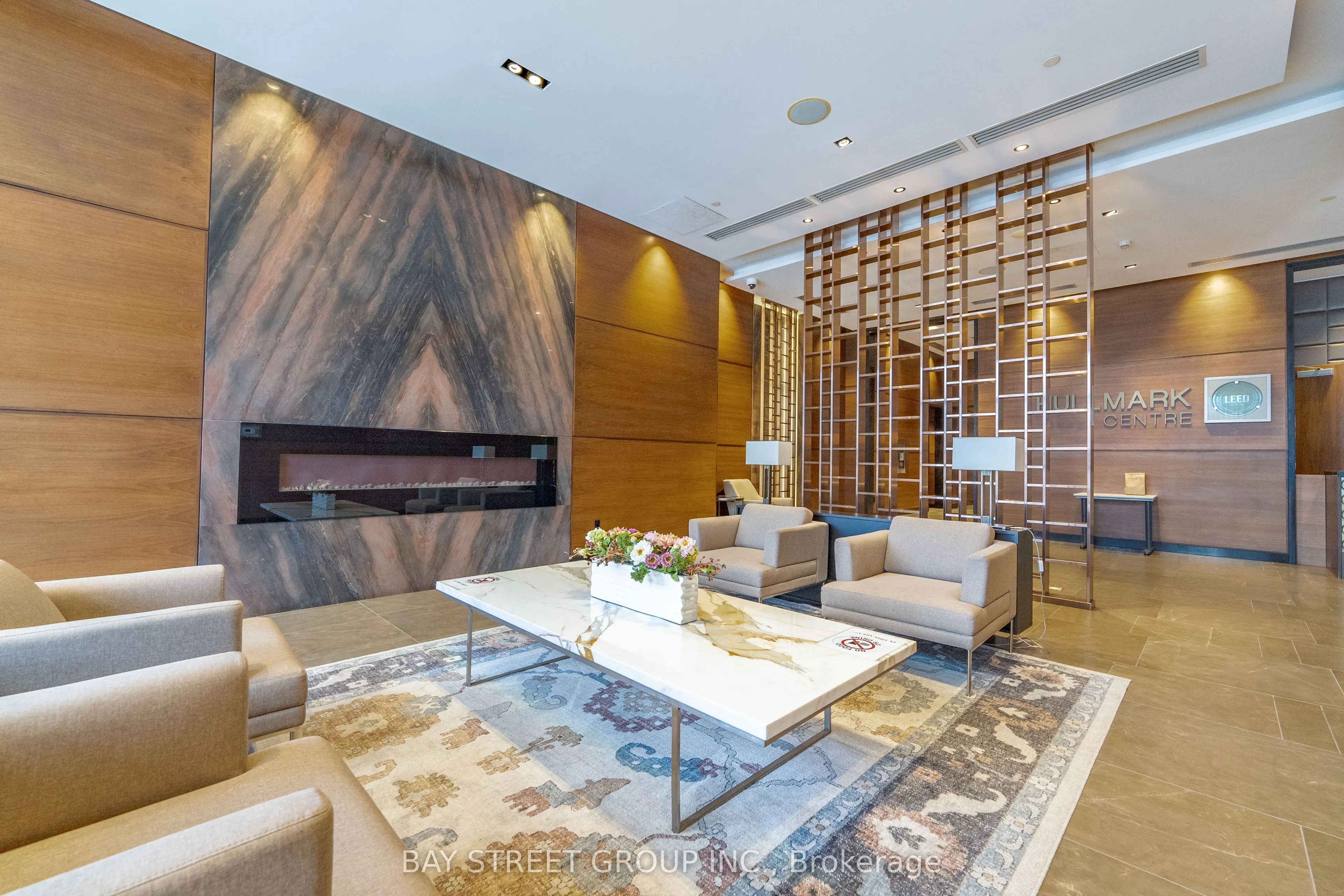 2 Anndale Drive, #909