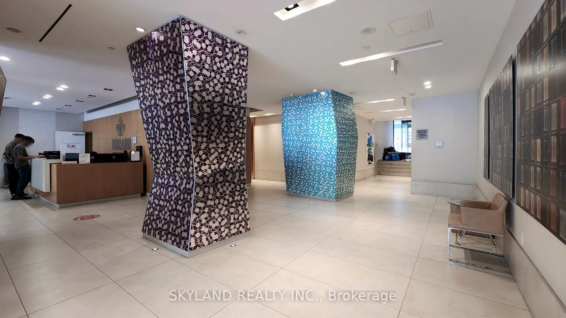 832 Bay Street, #805