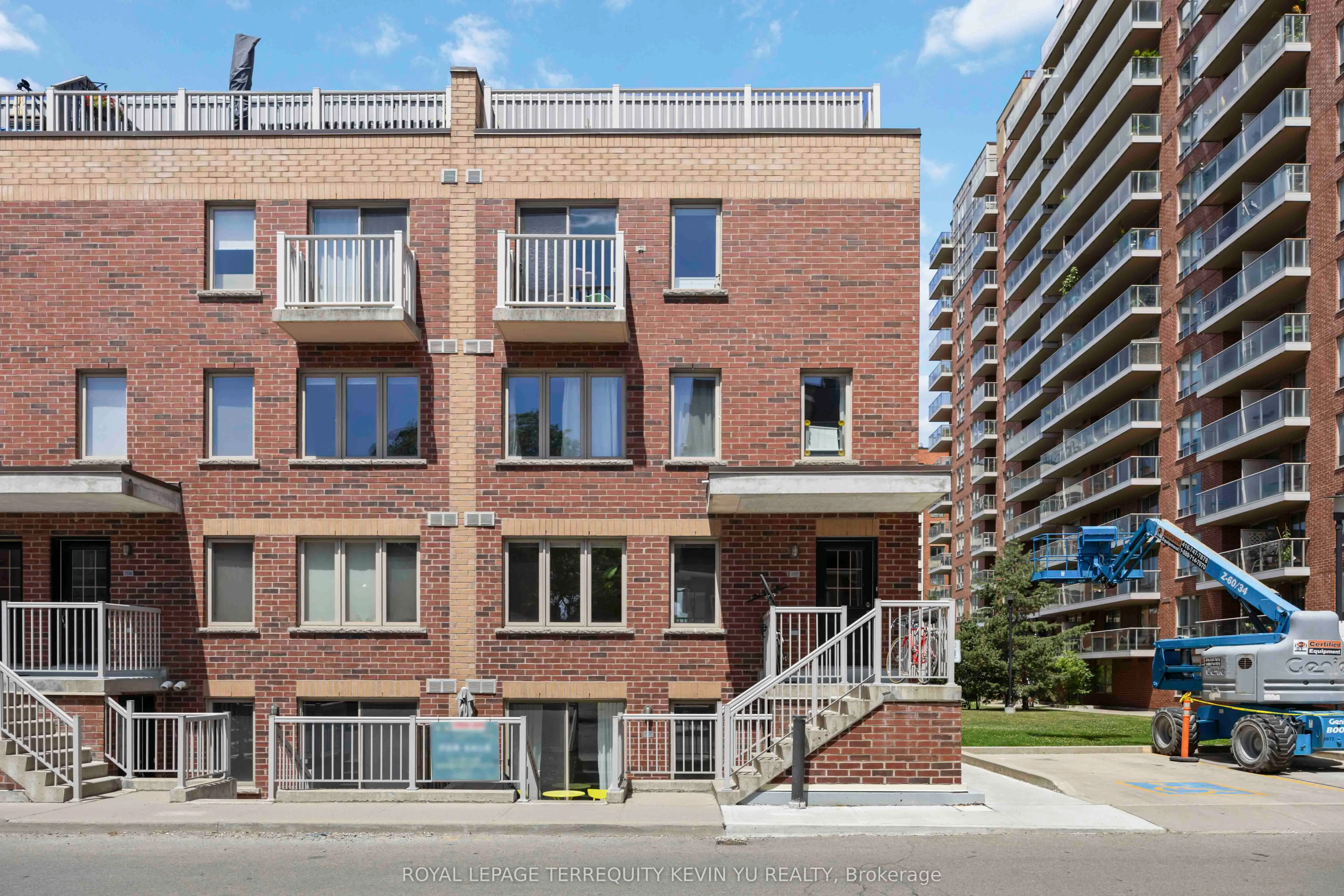 1 Ruttan Street, #107
