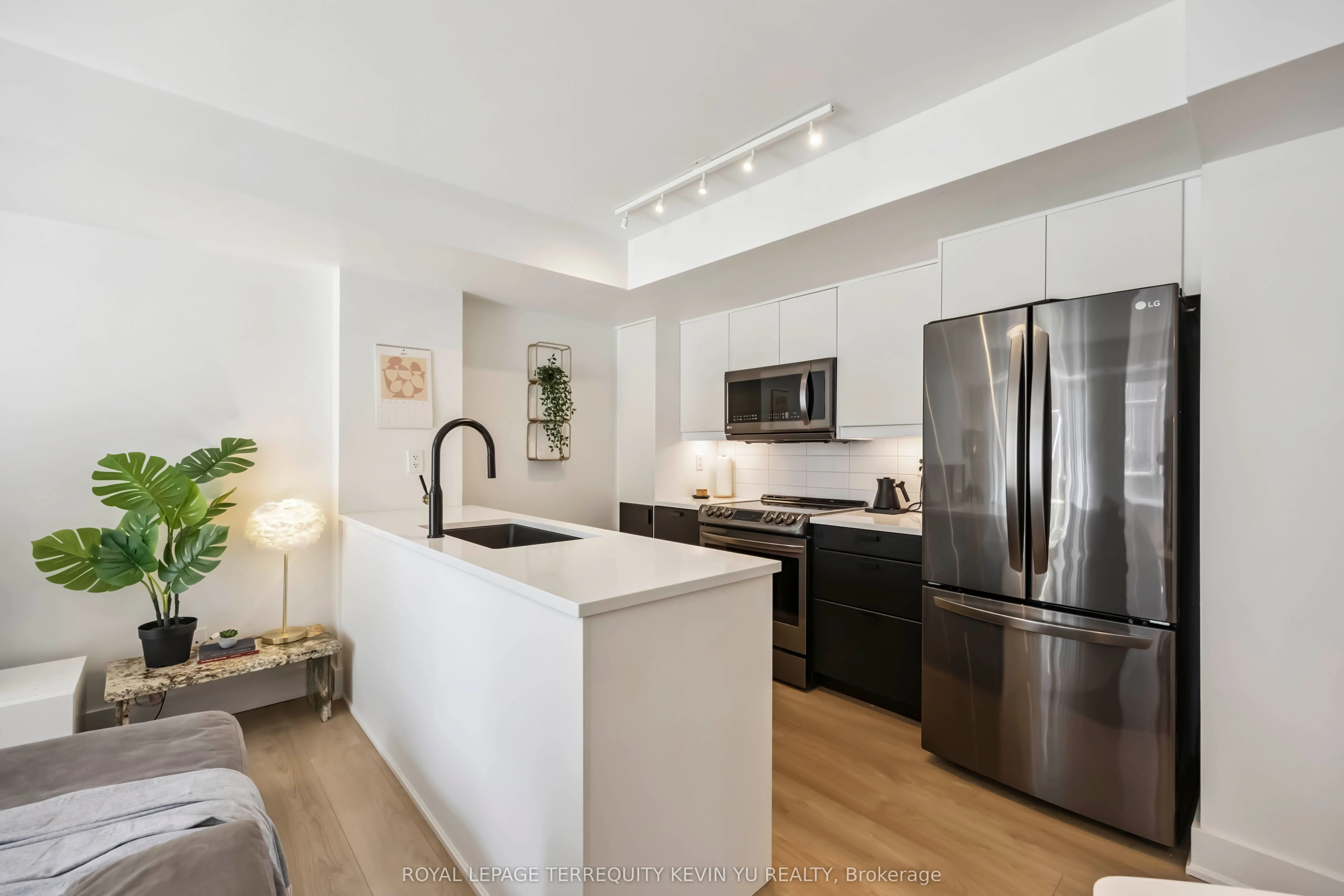 1 Ruttan Street, #107