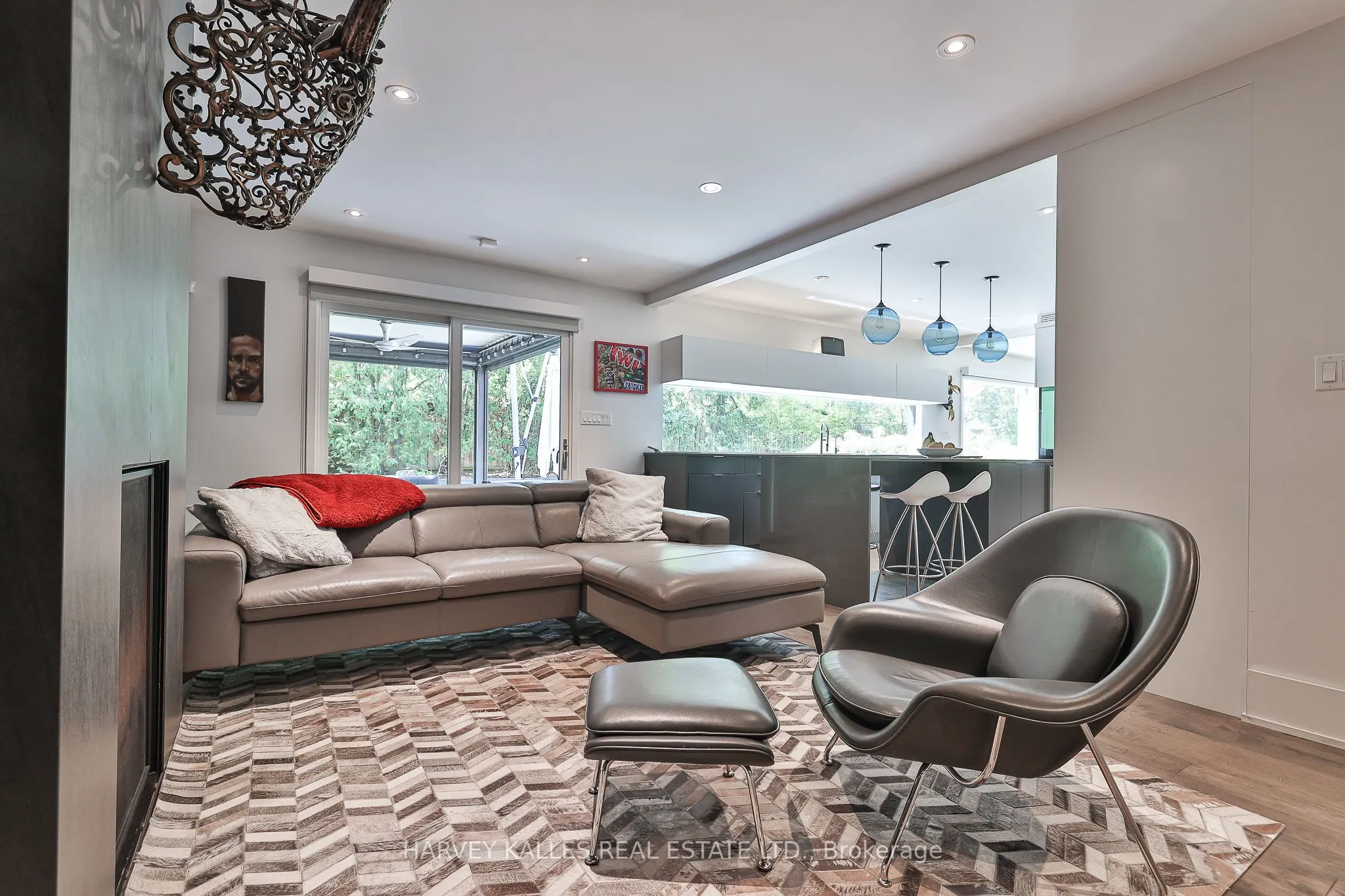 4 Kimloch Crescent