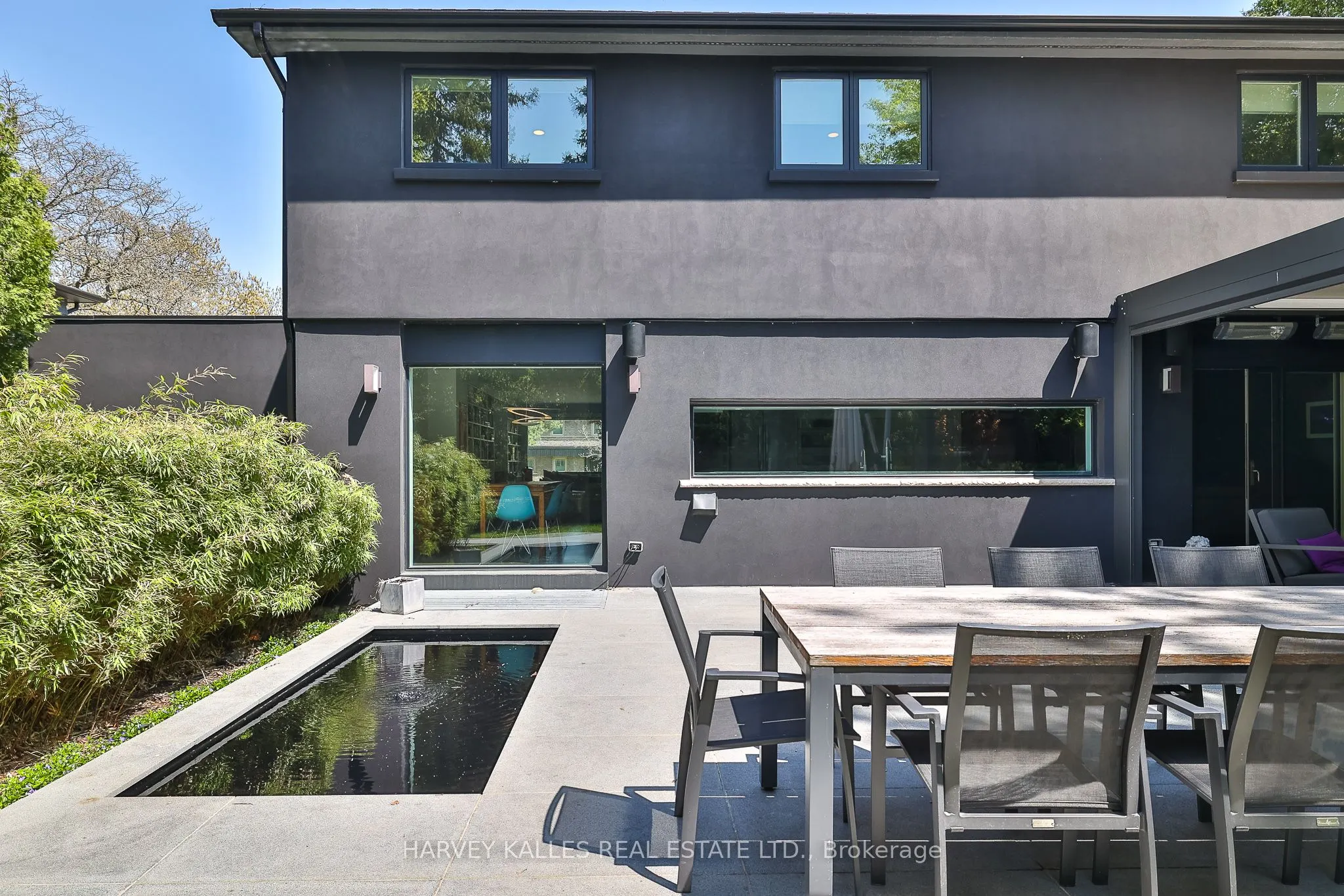 4 Kimloch Crescent