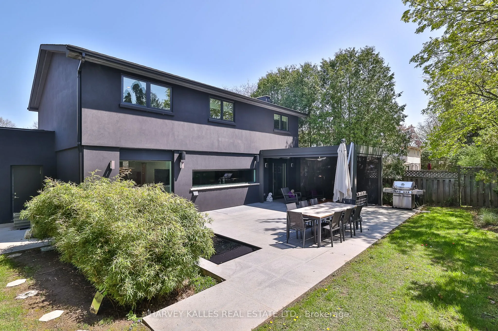 4 Kimloch Crescent