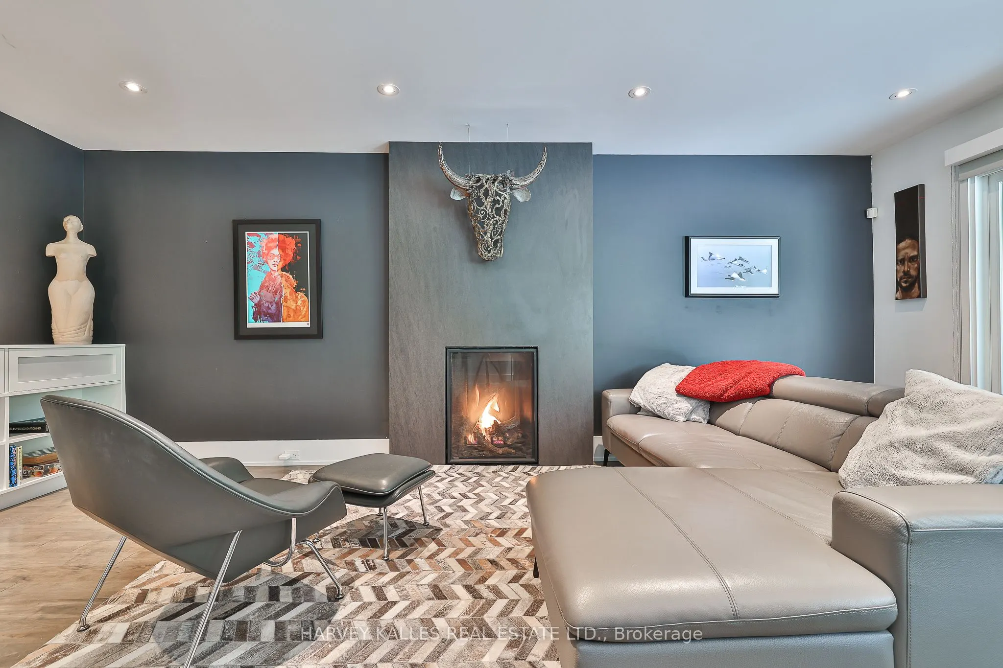 4 Kimloch Crescent