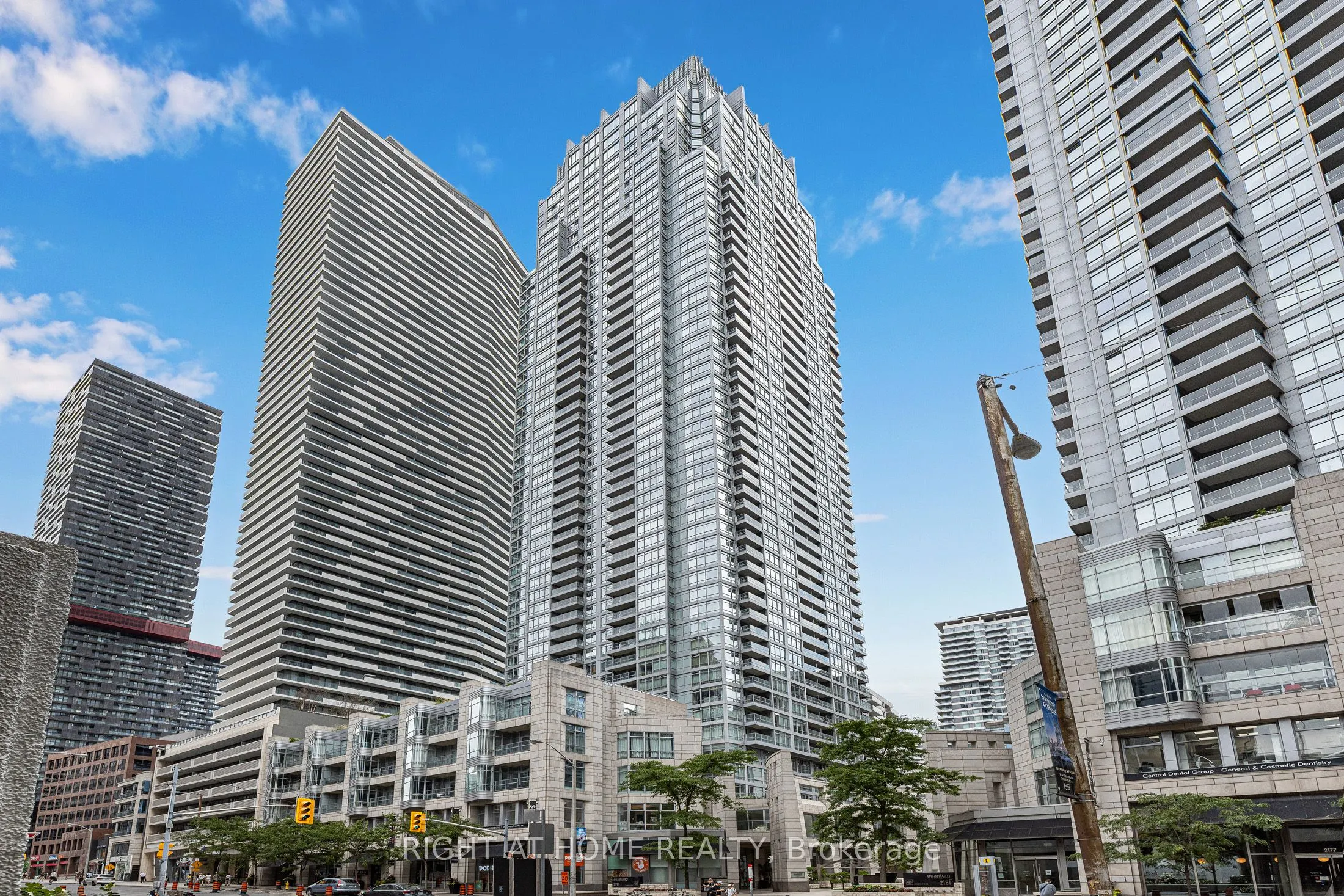 2191 Yonge Street, #405