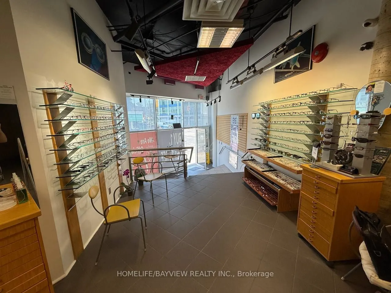 1910 Yonge Street