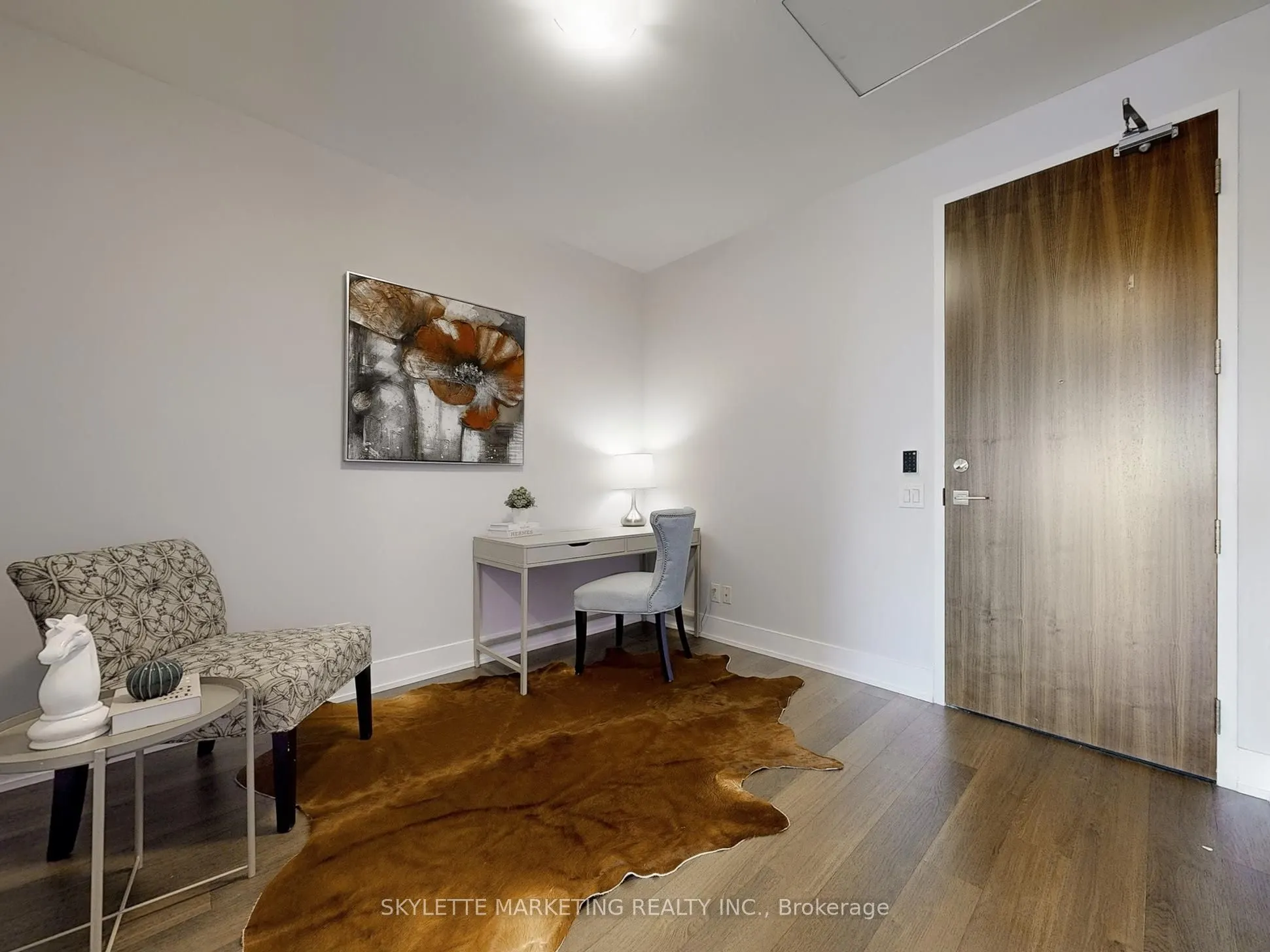 111 St Clair Avenue W, #1128