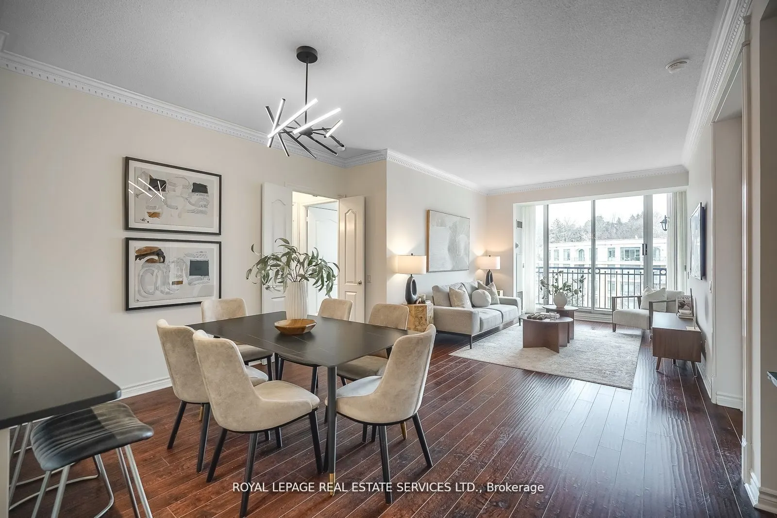 18 William Carson Crescent, #811