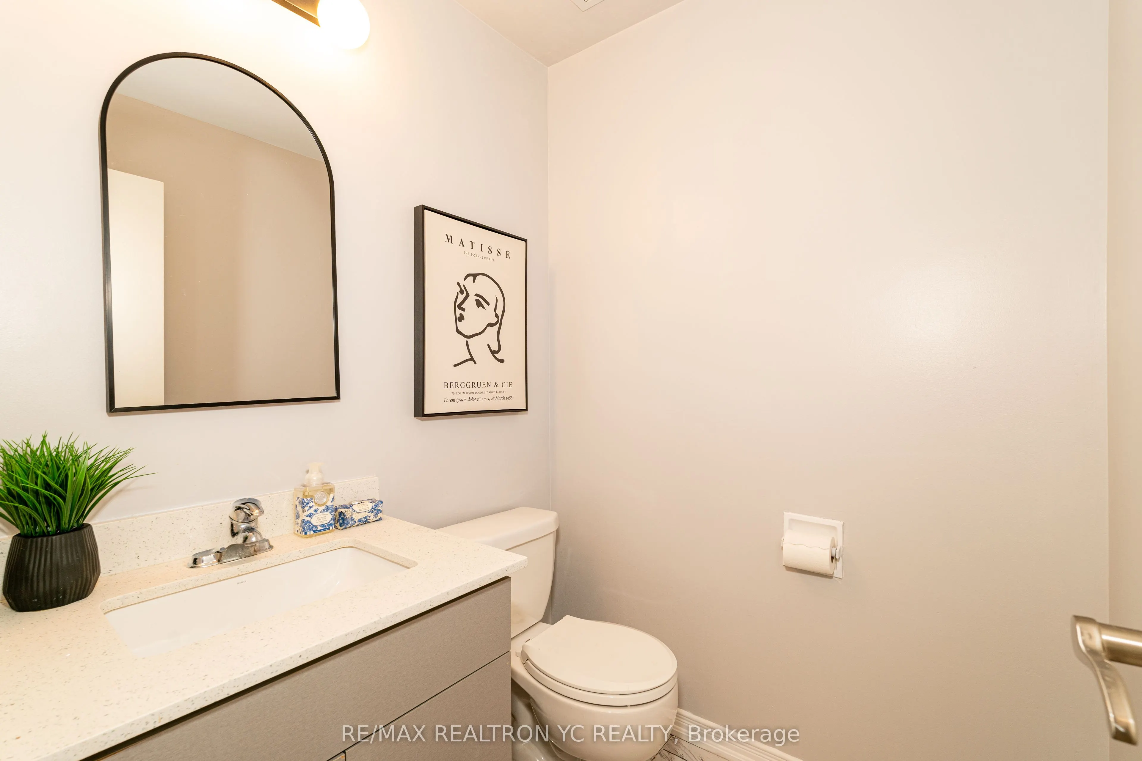 4005 Don Mills Road, #312