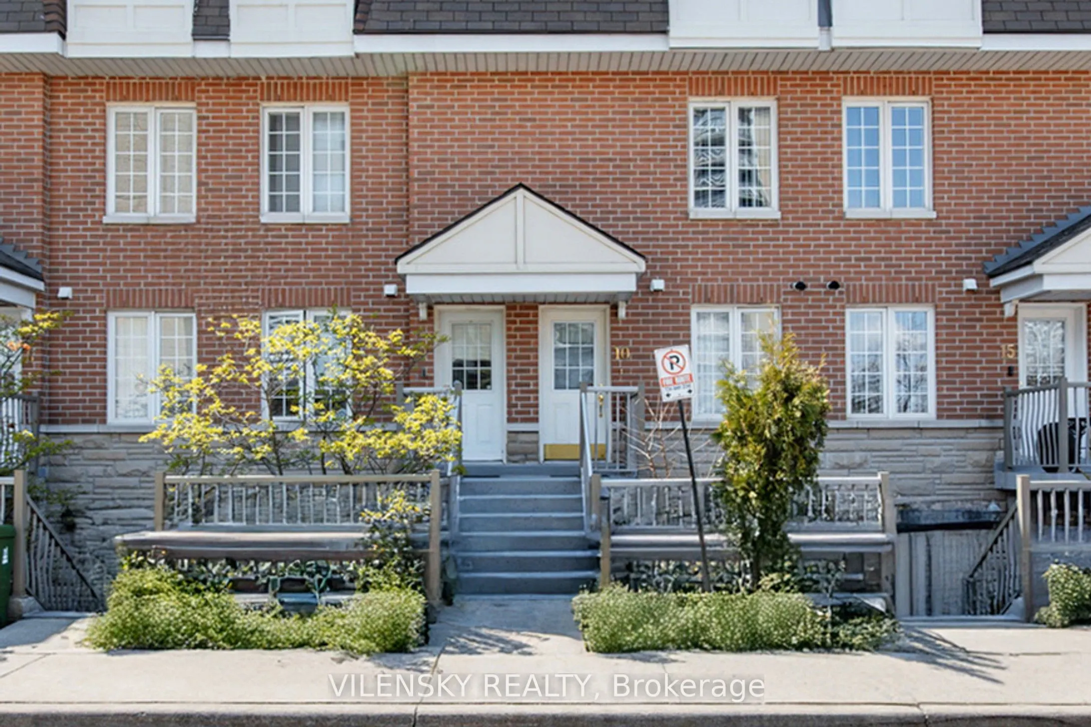 55 Cedarcroft Boulevard, #11
