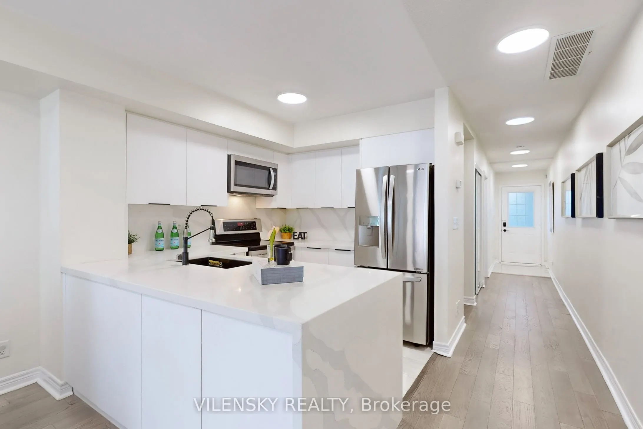 55 Cedarcroft Boulevard, #11