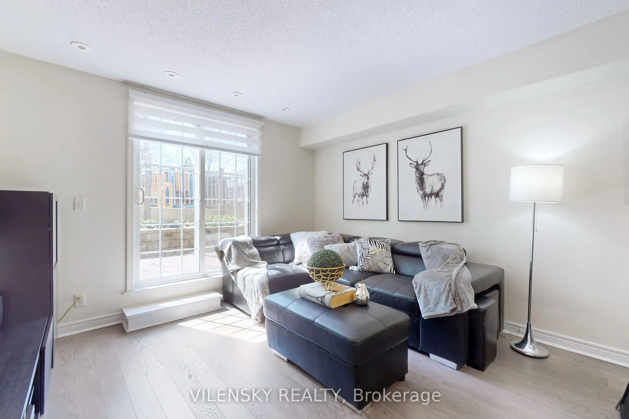 55 Cedarcroft Boulevard, #11