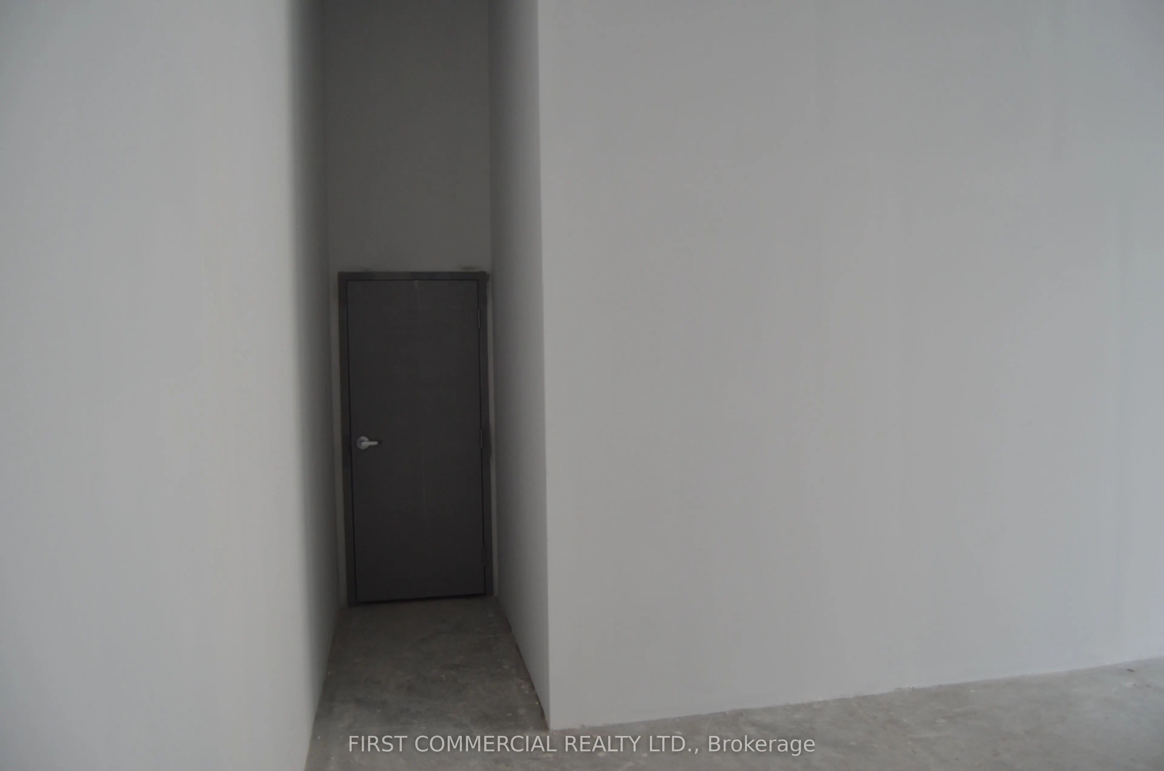 811 Dundas Street W, #2