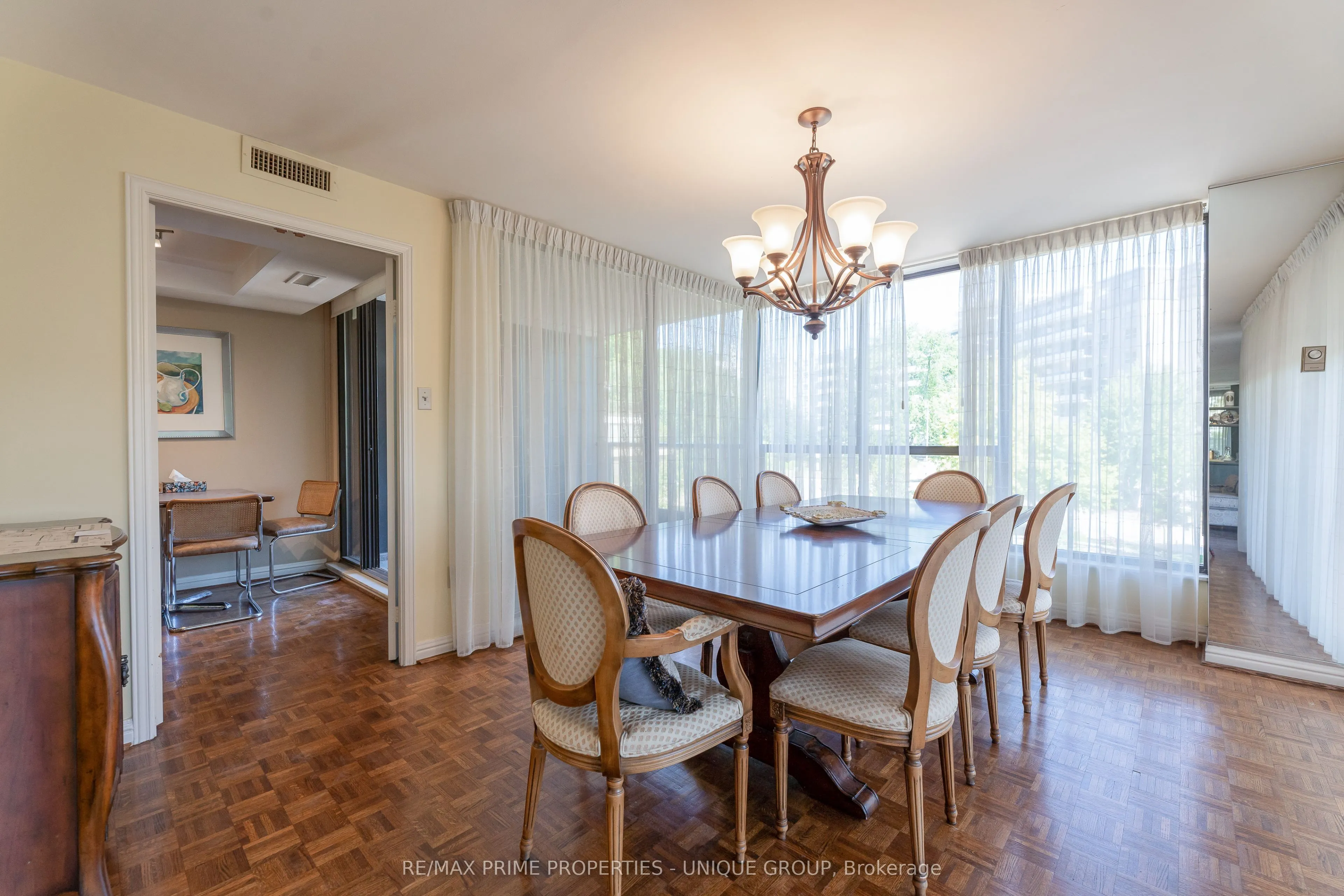 3900 Yonge Street #301