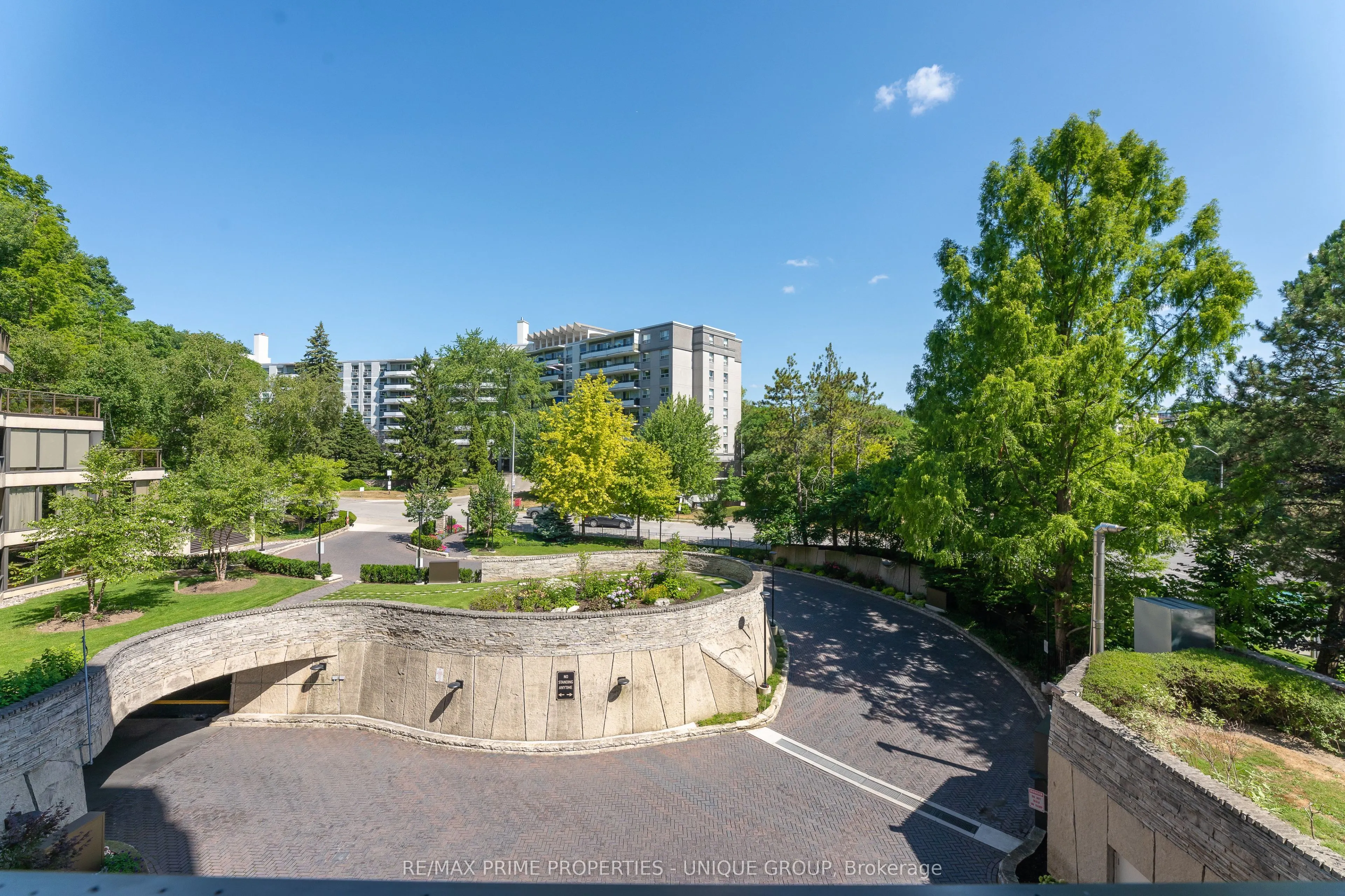 3900 Yonge Street #301