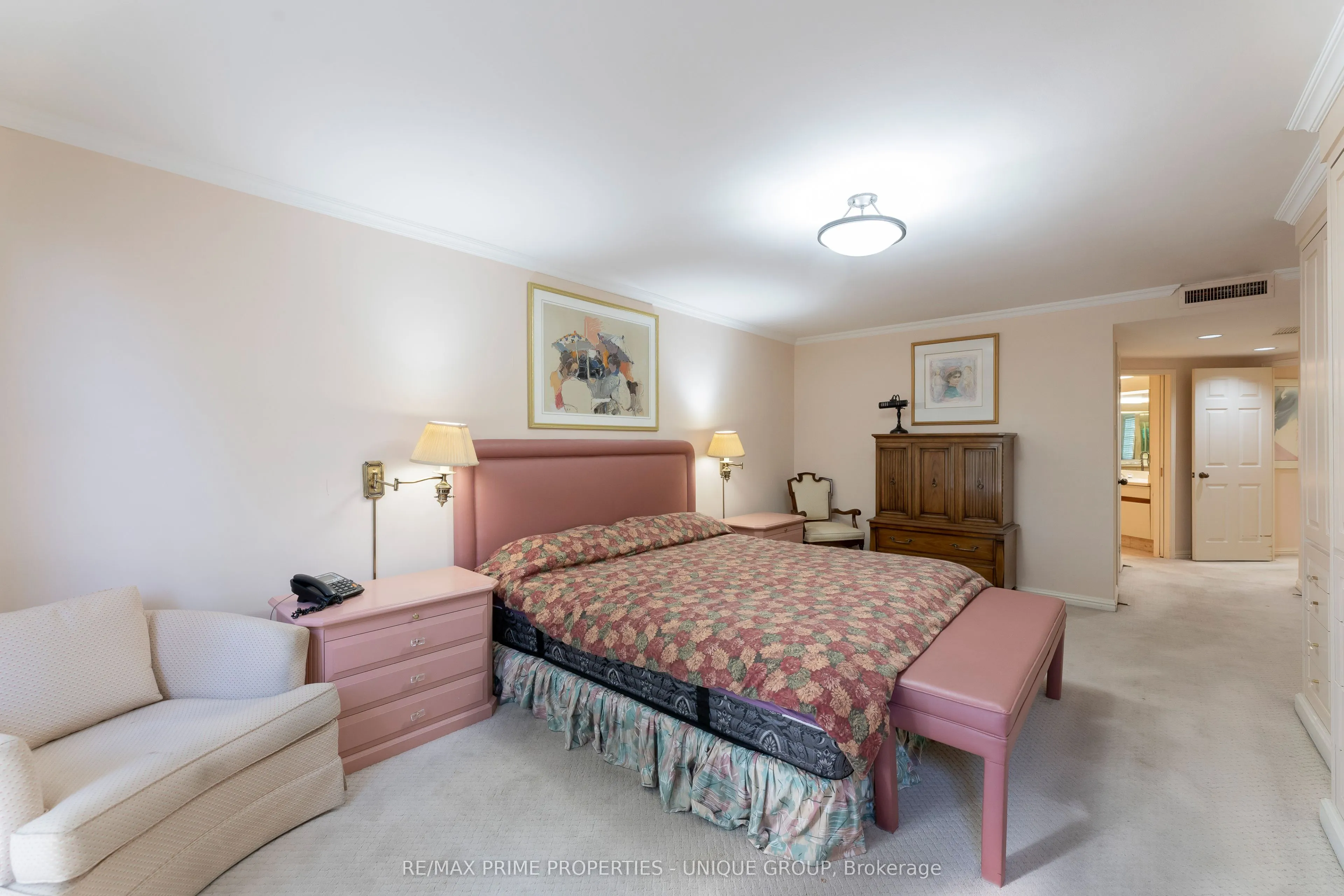 3900 Yonge Street #301
